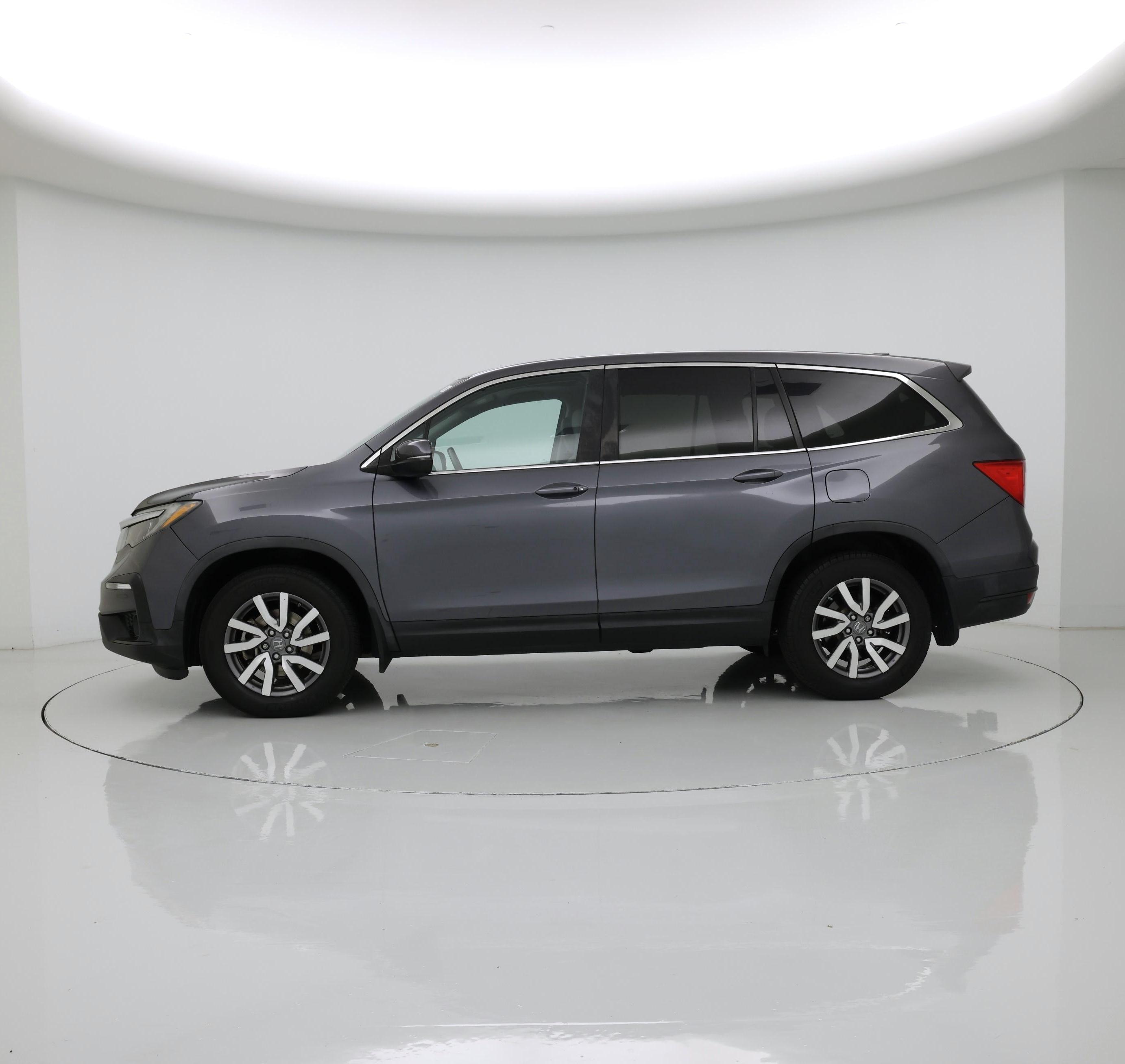 Thumbnail: 2019 Honda Pilot - 3