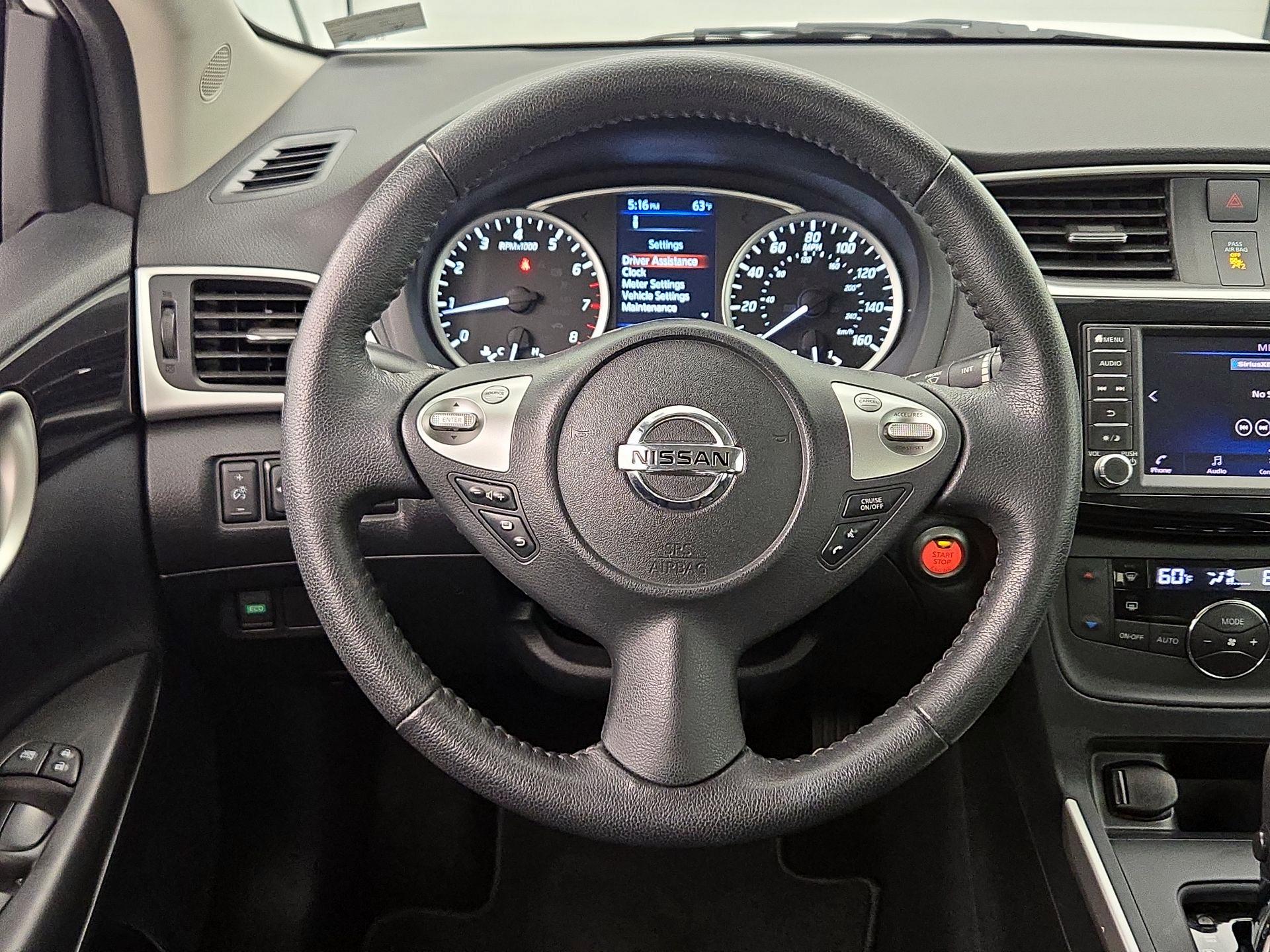 Thumbnail: 2019 Nissan Sentra - 10