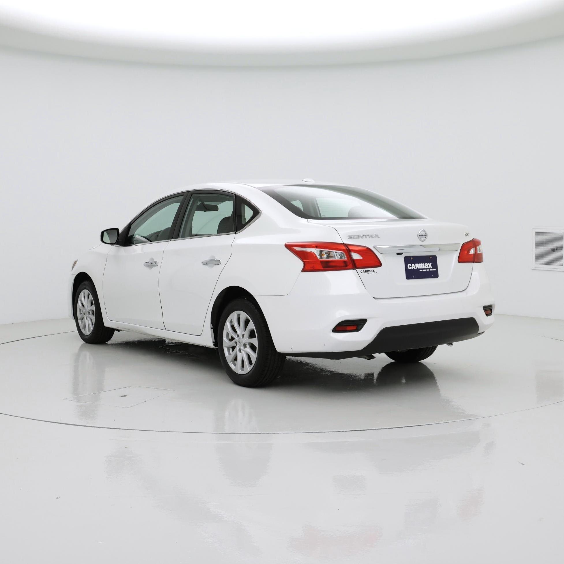 Thumbnail: 2019 Nissan Sentra - 2