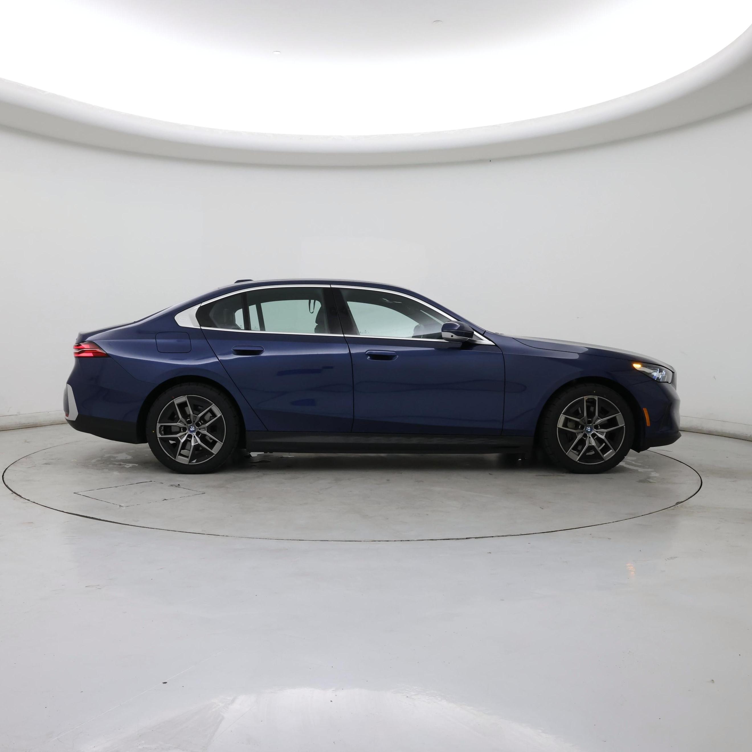 Thumbnail: 2024 BMW i5 - 7