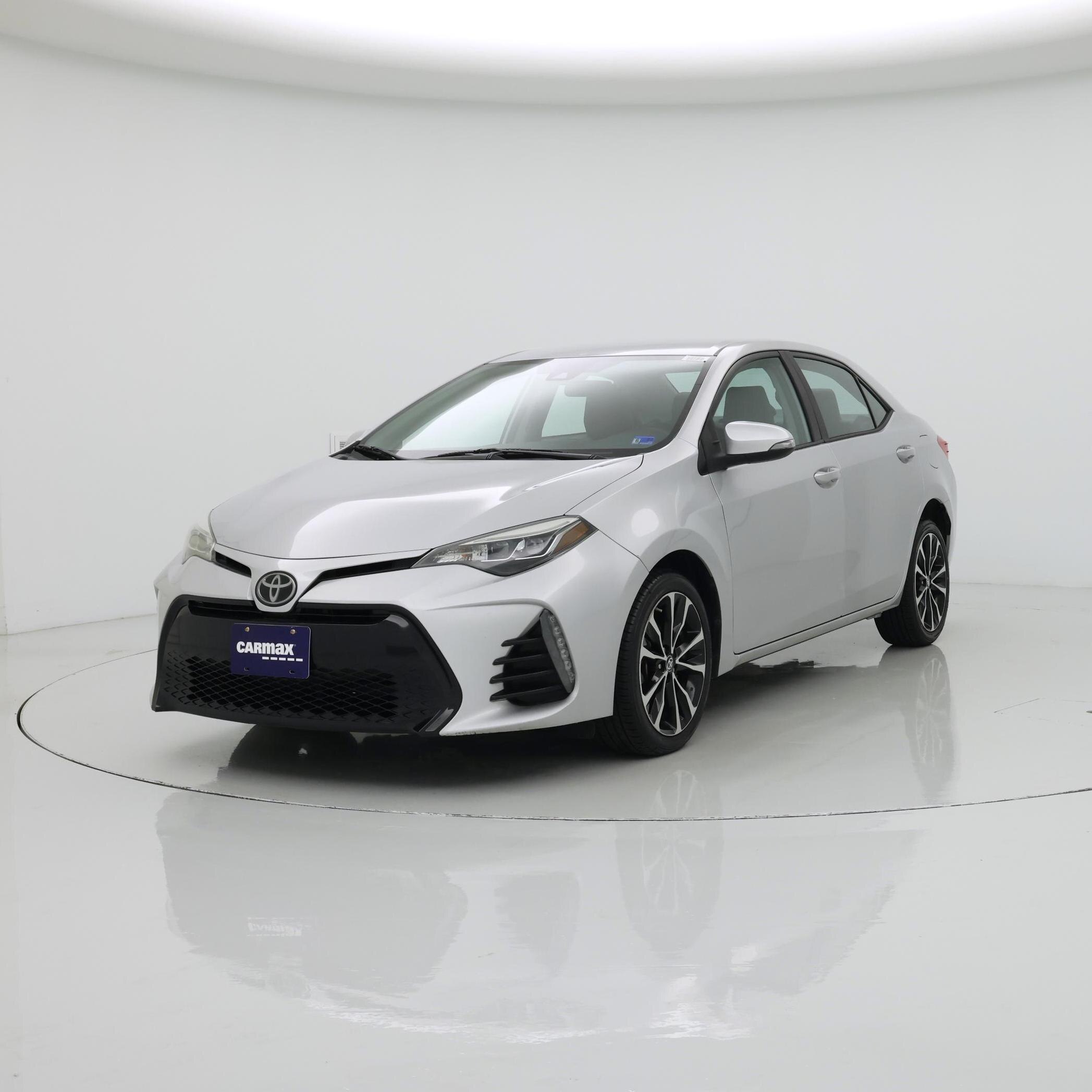 Thumbnail: 2018 Toyota Corolla - 4