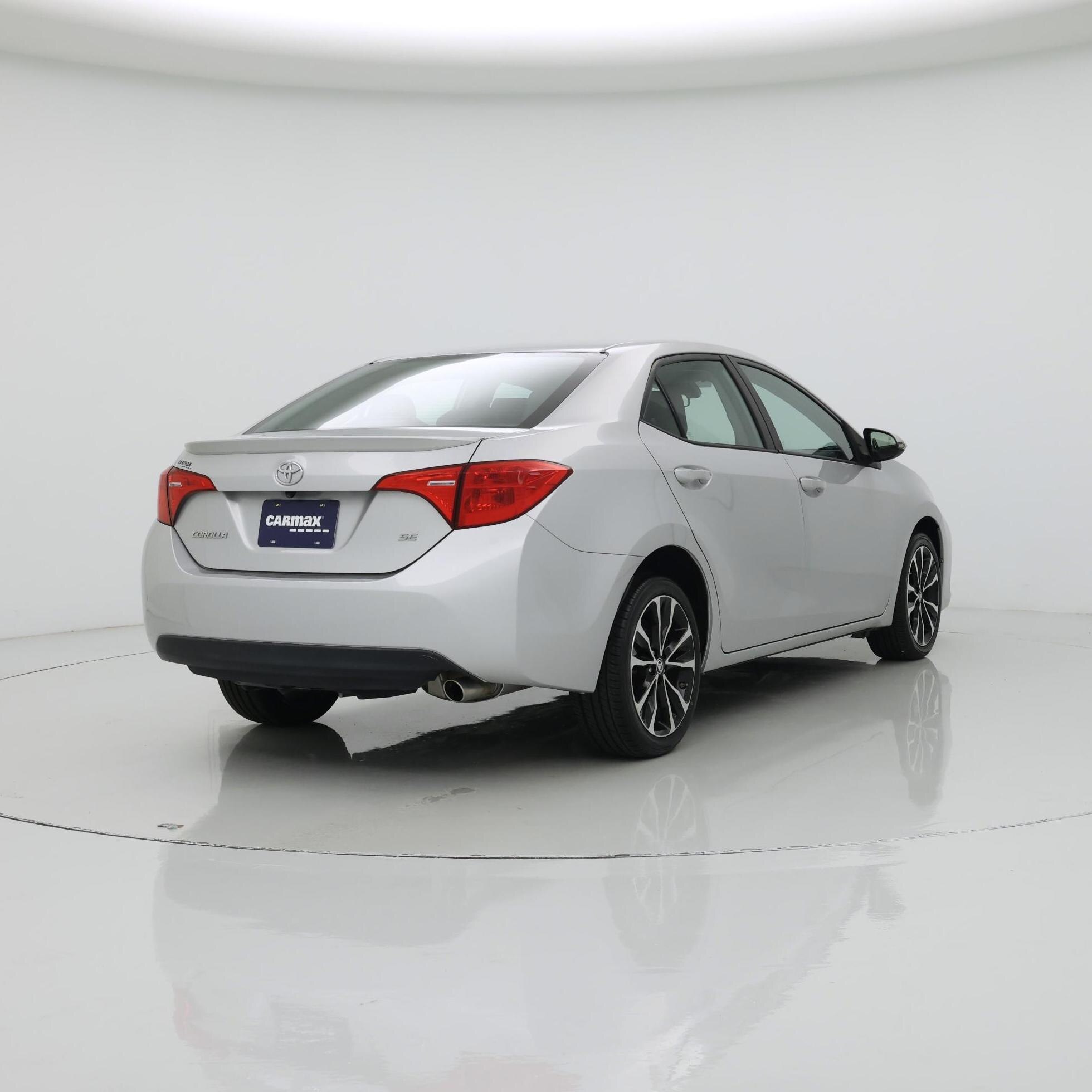 Thumbnail: 2018 Toyota Corolla - 8