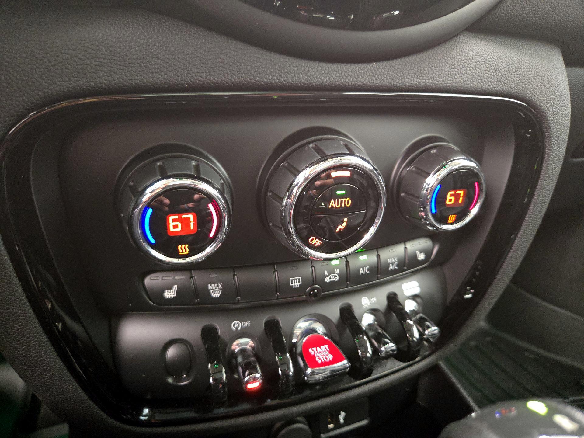 Thumbnail: 2019 MINI Cooper Clubman - 16