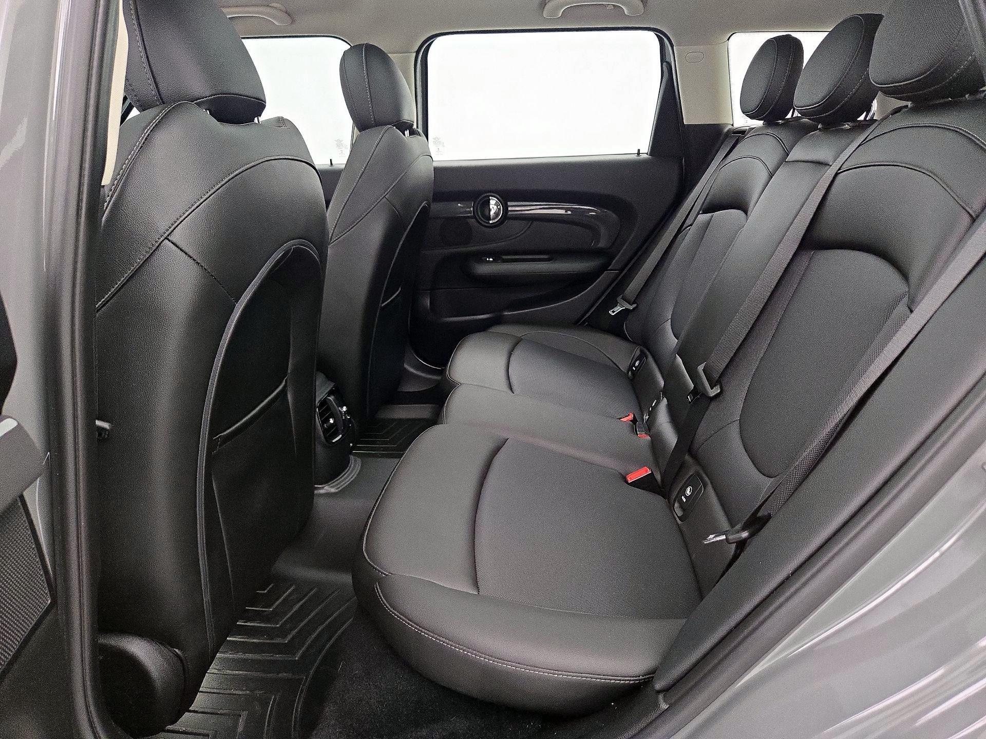 Thumbnail: 2019 MINI Cooper Clubman - 20