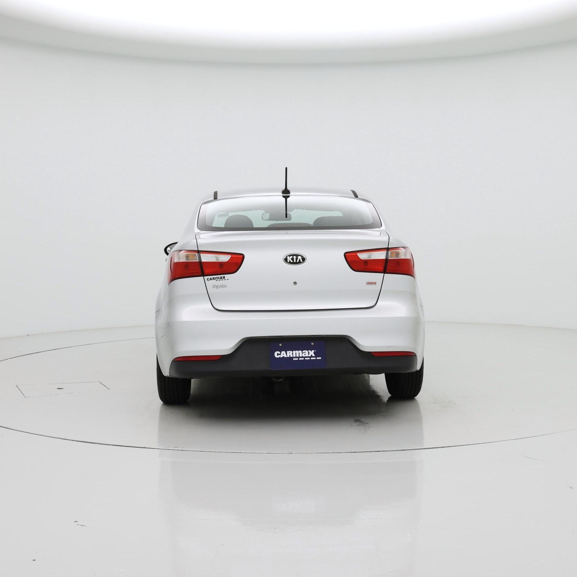 Thumbnail: 2016 Kia Rio - 6
