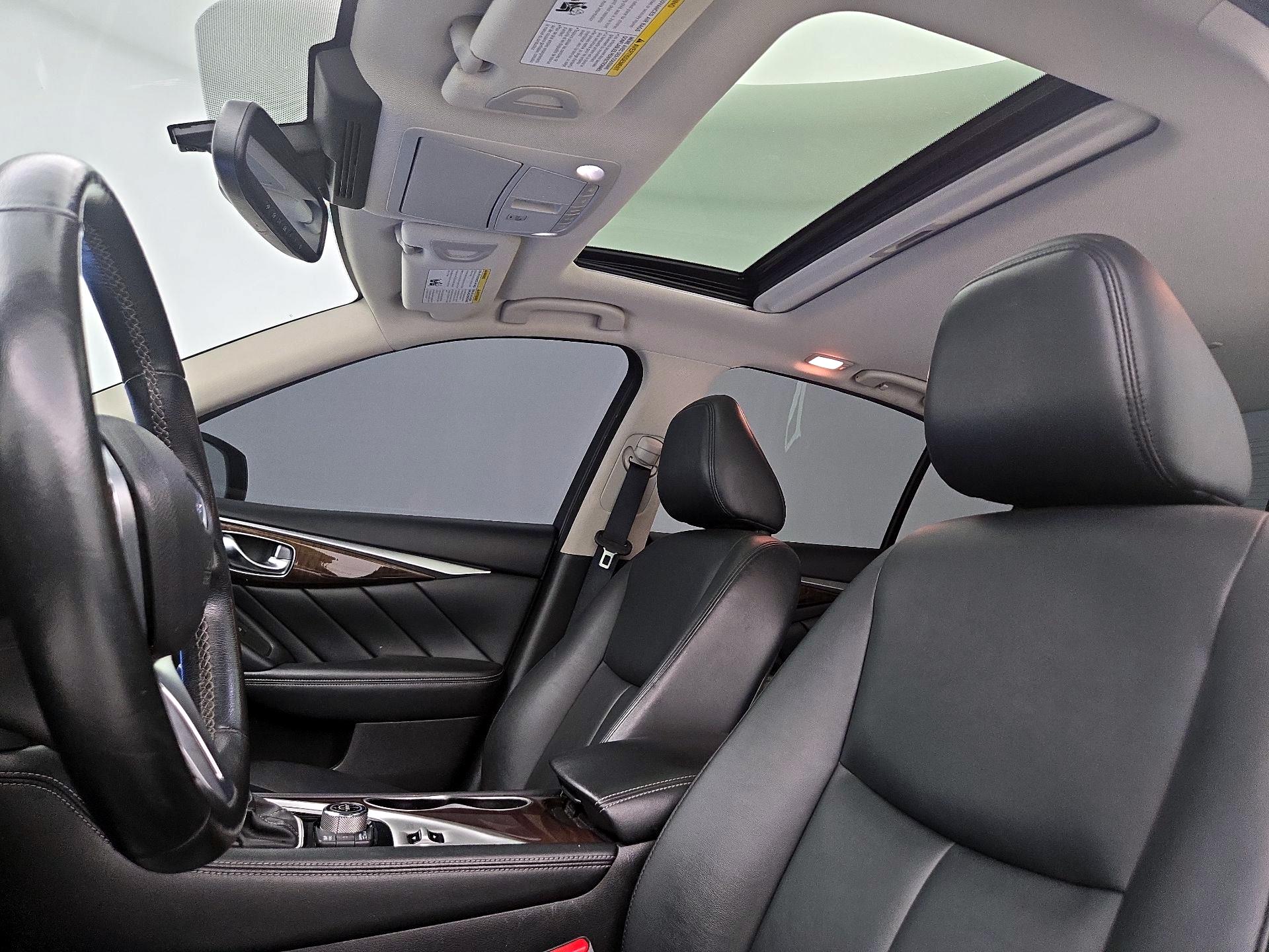 Thumbnail: 2019 INFINITI Q50 - 19