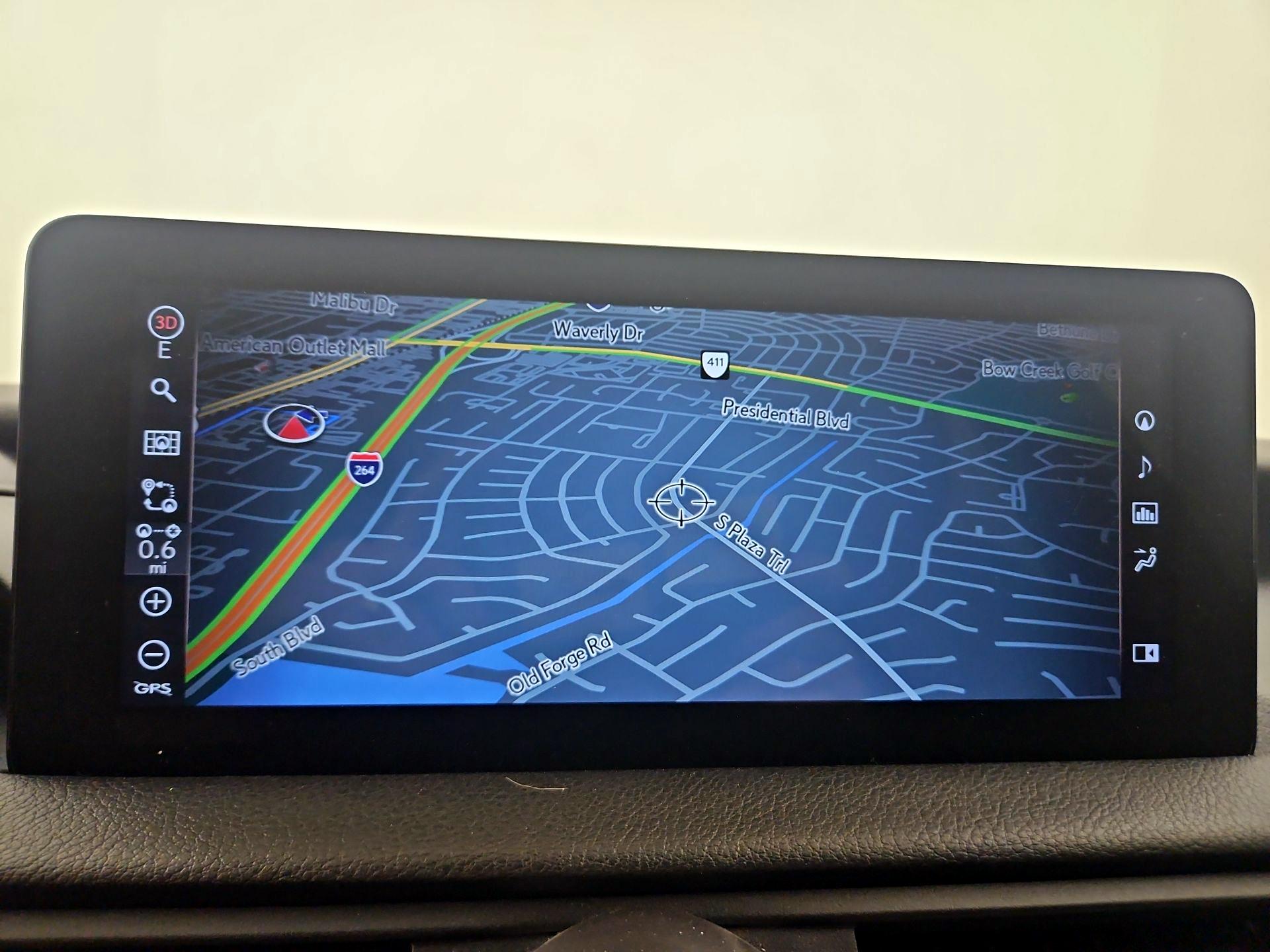 Thumbnail: 2022 Lexus IS - 14