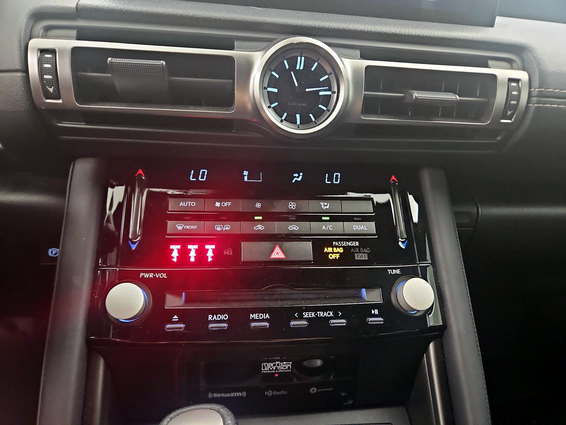 Thumbnail: 2022 Lexus IS - 17