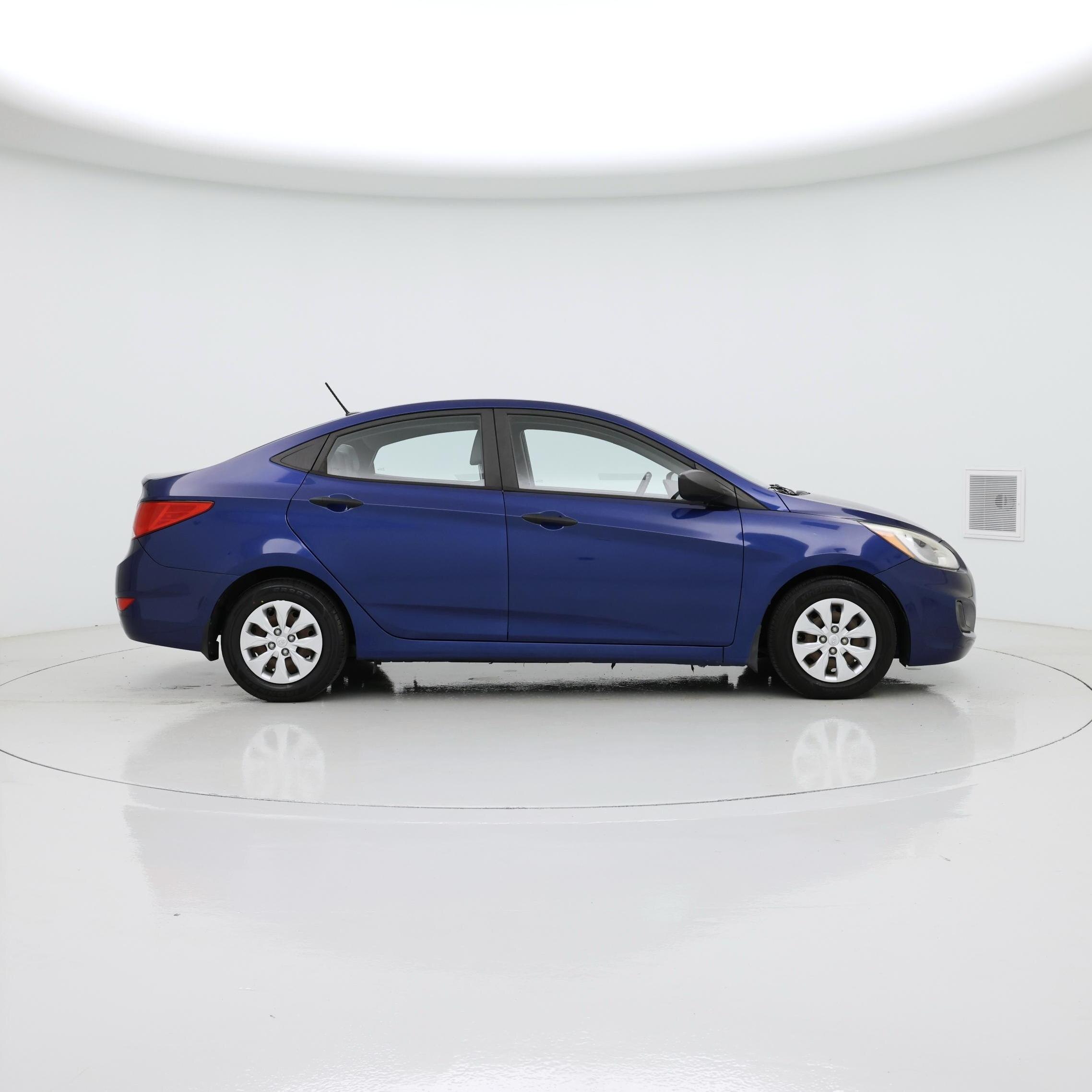 Thumbnail: 2016 Hyundai Accent - 7