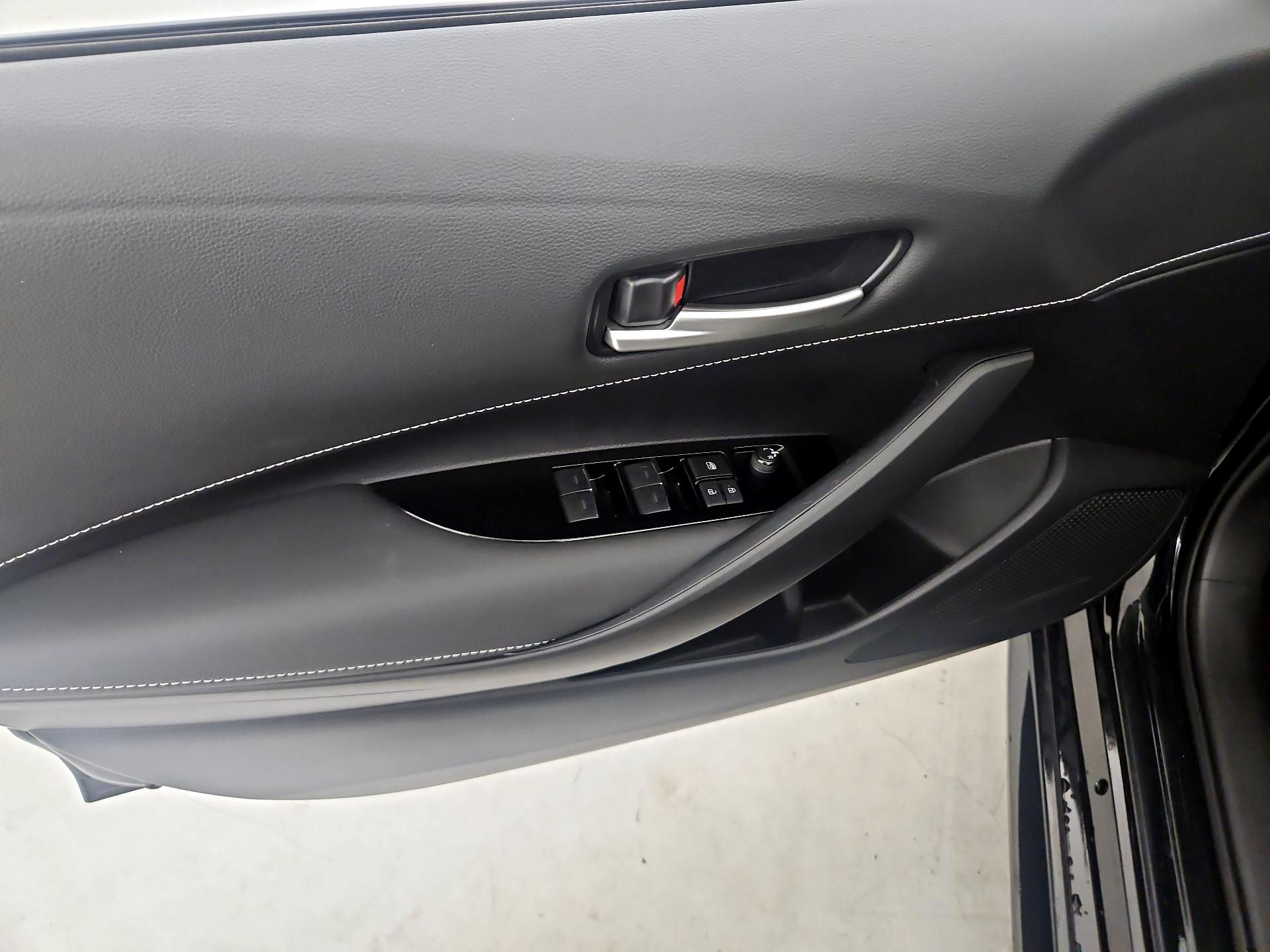 Thumbnail: 2023 Toyota Corolla - 12