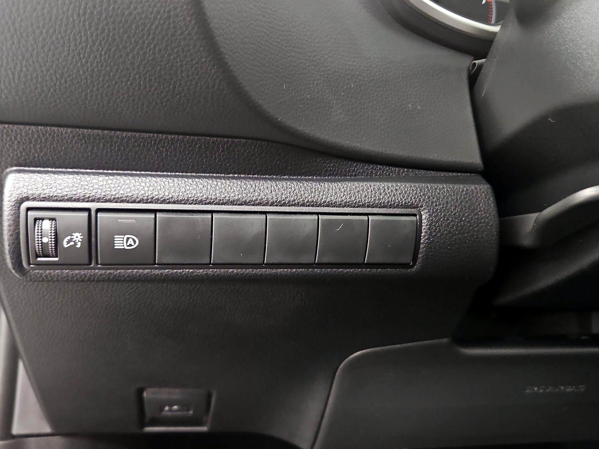 Thumbnail: 2023 Toyota Corolla - 13