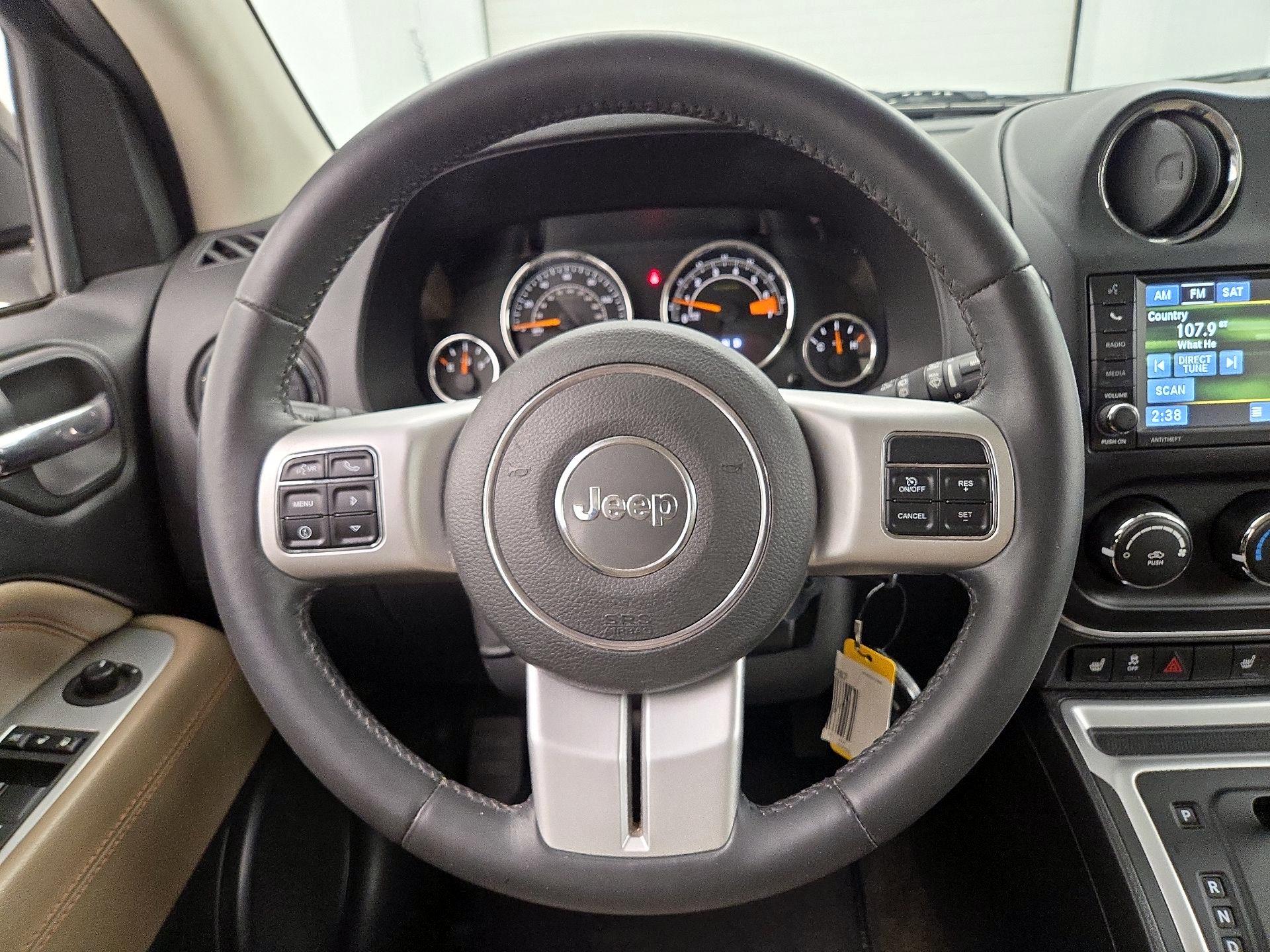 Thumbnail: 2016 Jeep Compass - 10