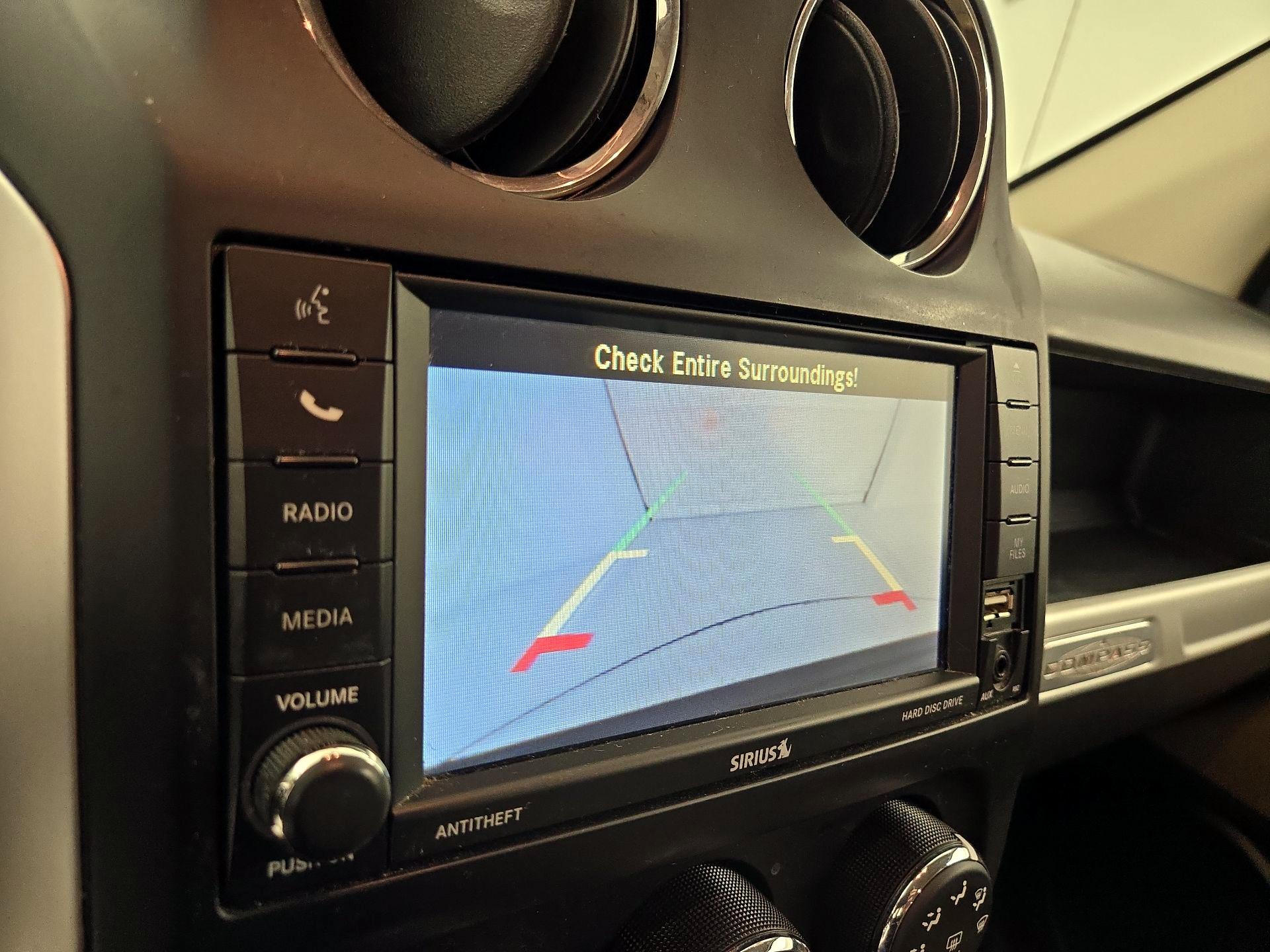 Thumbnail: 2016 Jeep Compass - 13