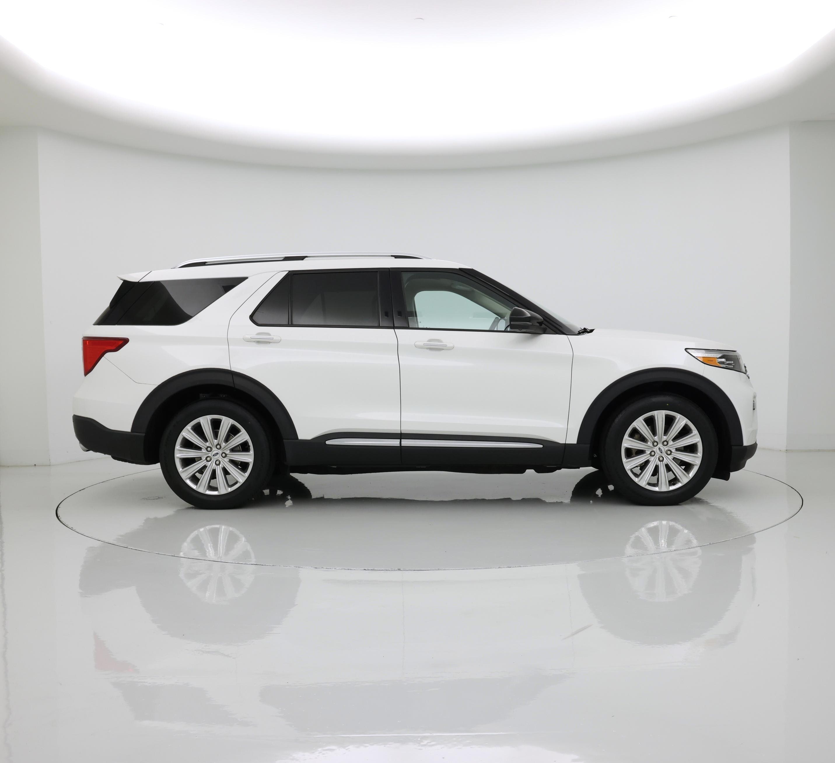 Thumbnail: 2020 Ford Explorer - 7