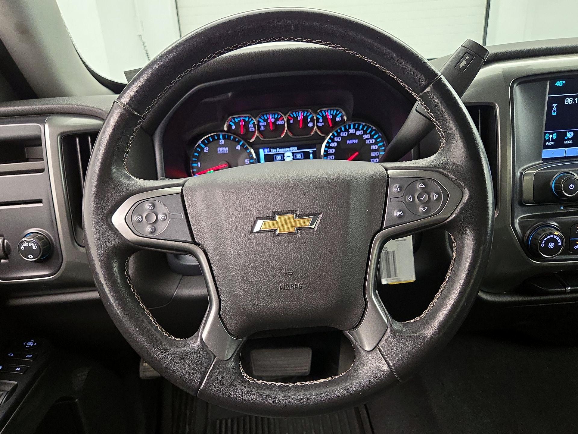 Thumbnail: 2019 Chevrolet Silverado 1500 - 10