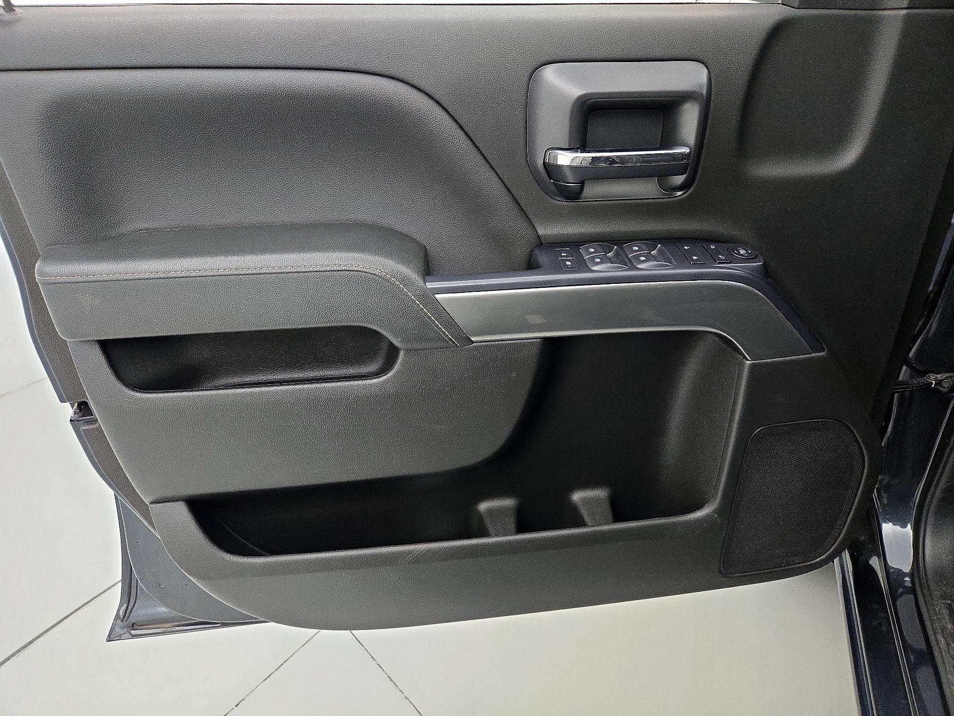 Thumbnail: 2019 Chevrolet Silverado 1500 - 12