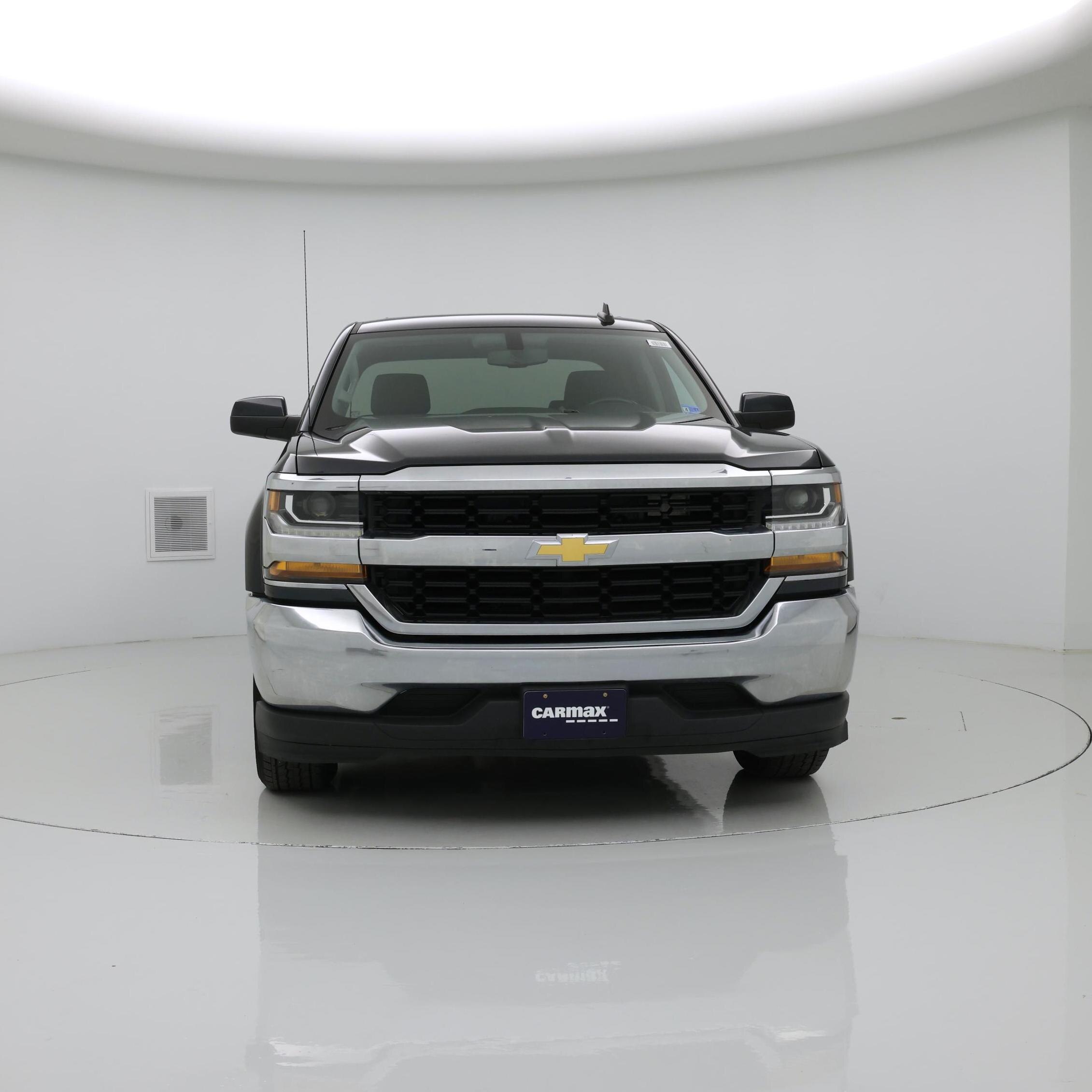 Thumbnail: 2019 Chevrolet Silverado 1500 - 5