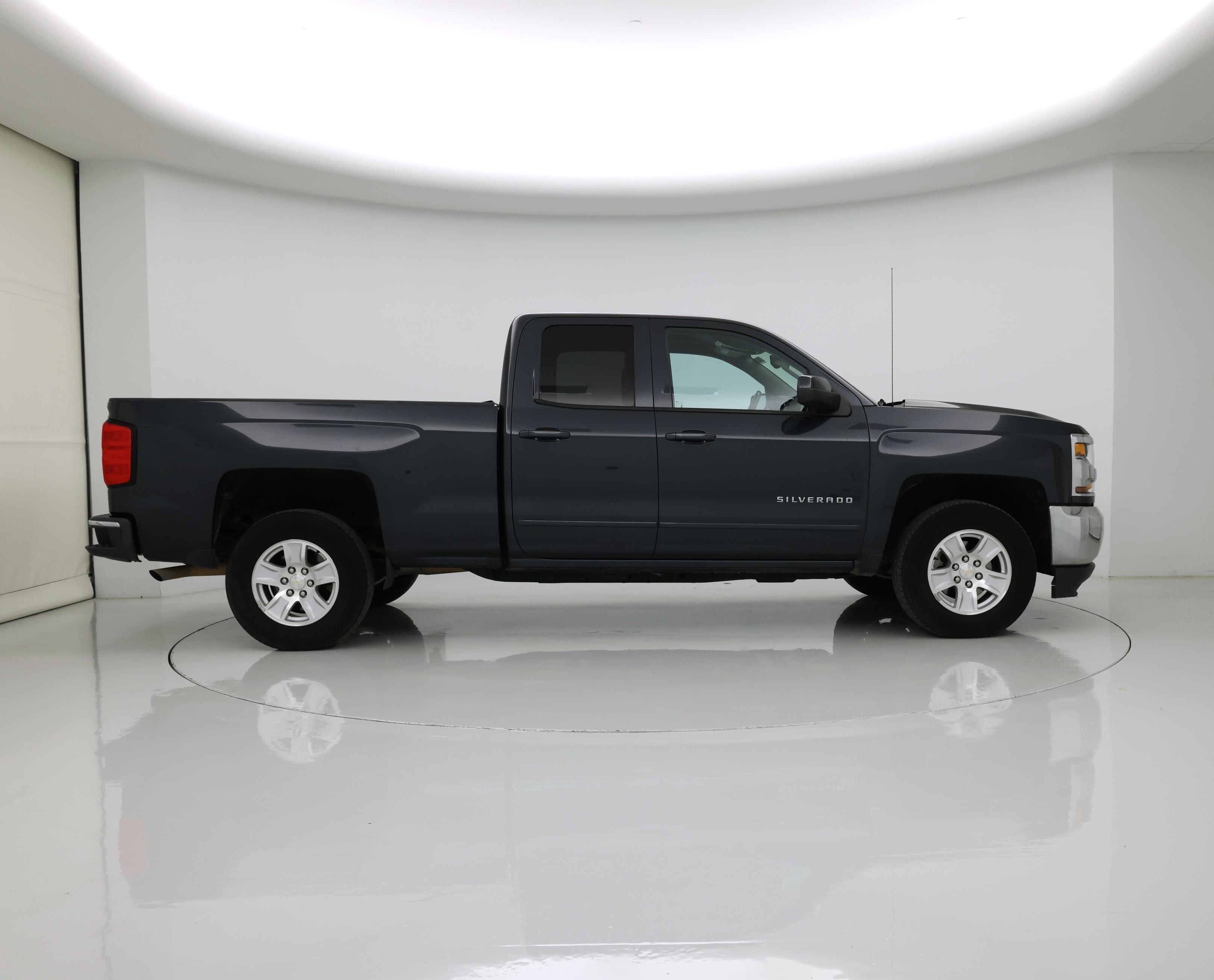 Thumbnail: 2019 Chevrolet Silverado 1500 - 7