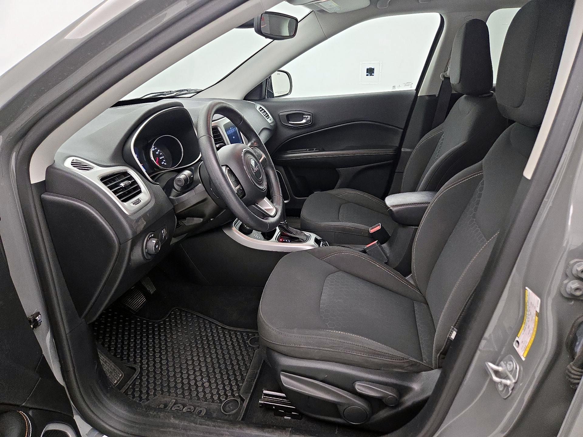 Thumbnail: 2019 Jeep Compass - 11