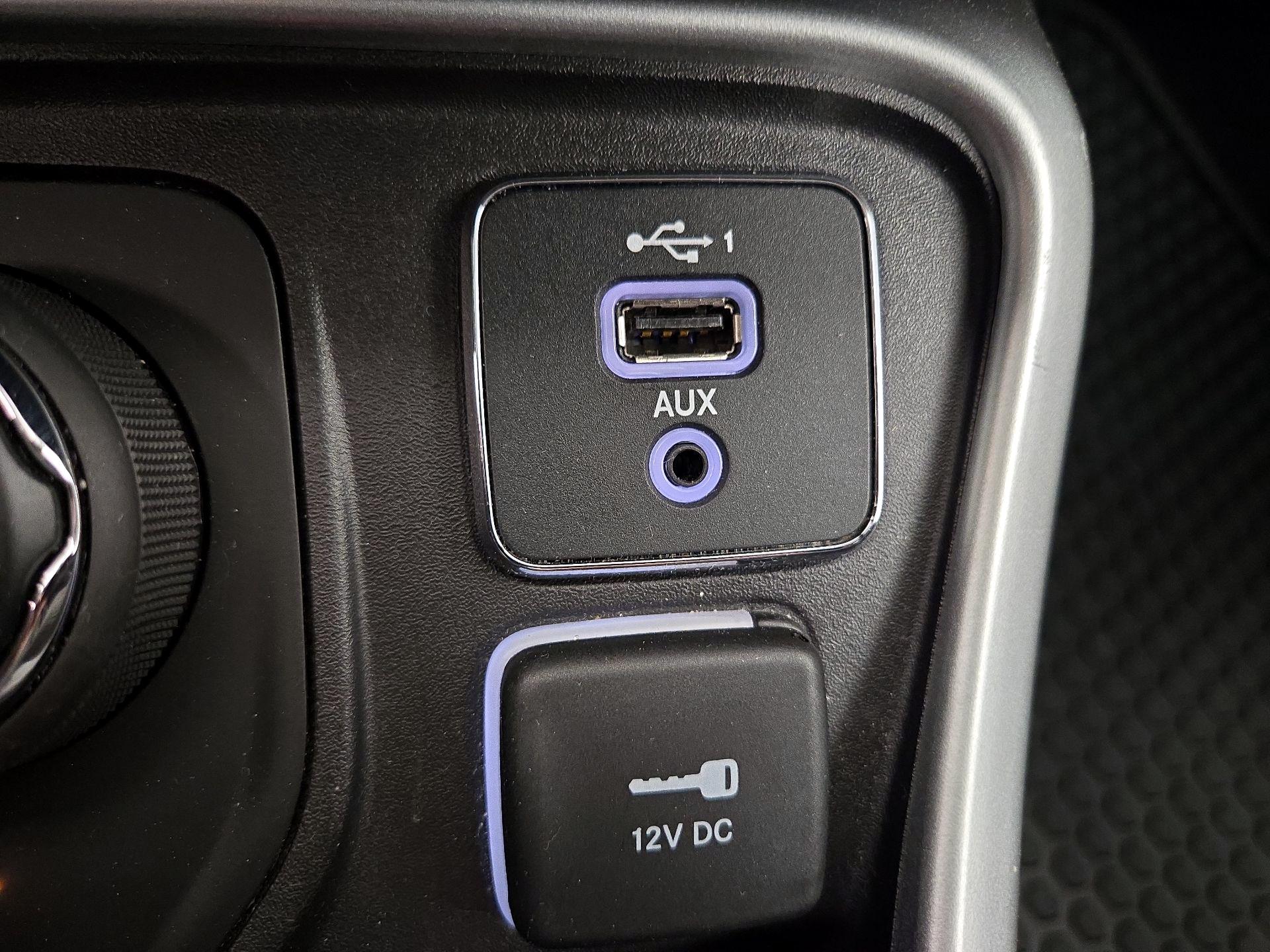 Thumbnail: 2019 Jeep Compass - 18