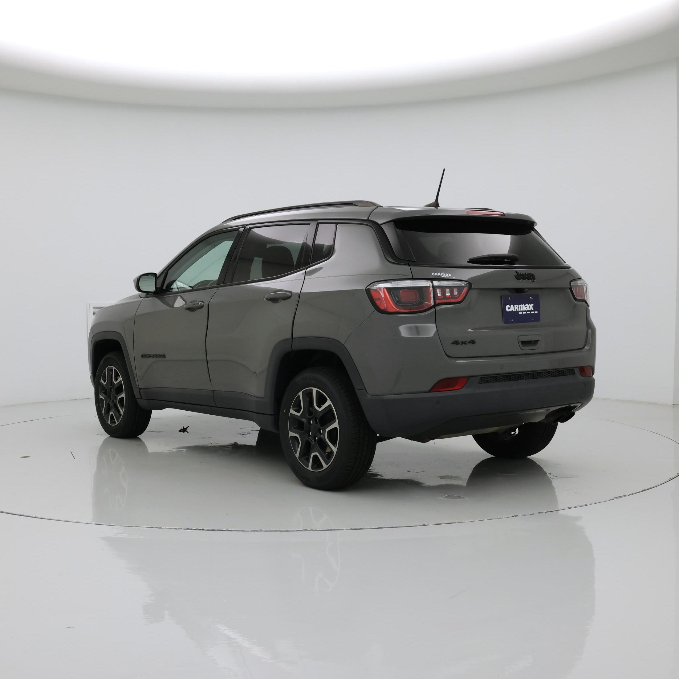 Thumbnail: 2019 Jeep Compass - 2