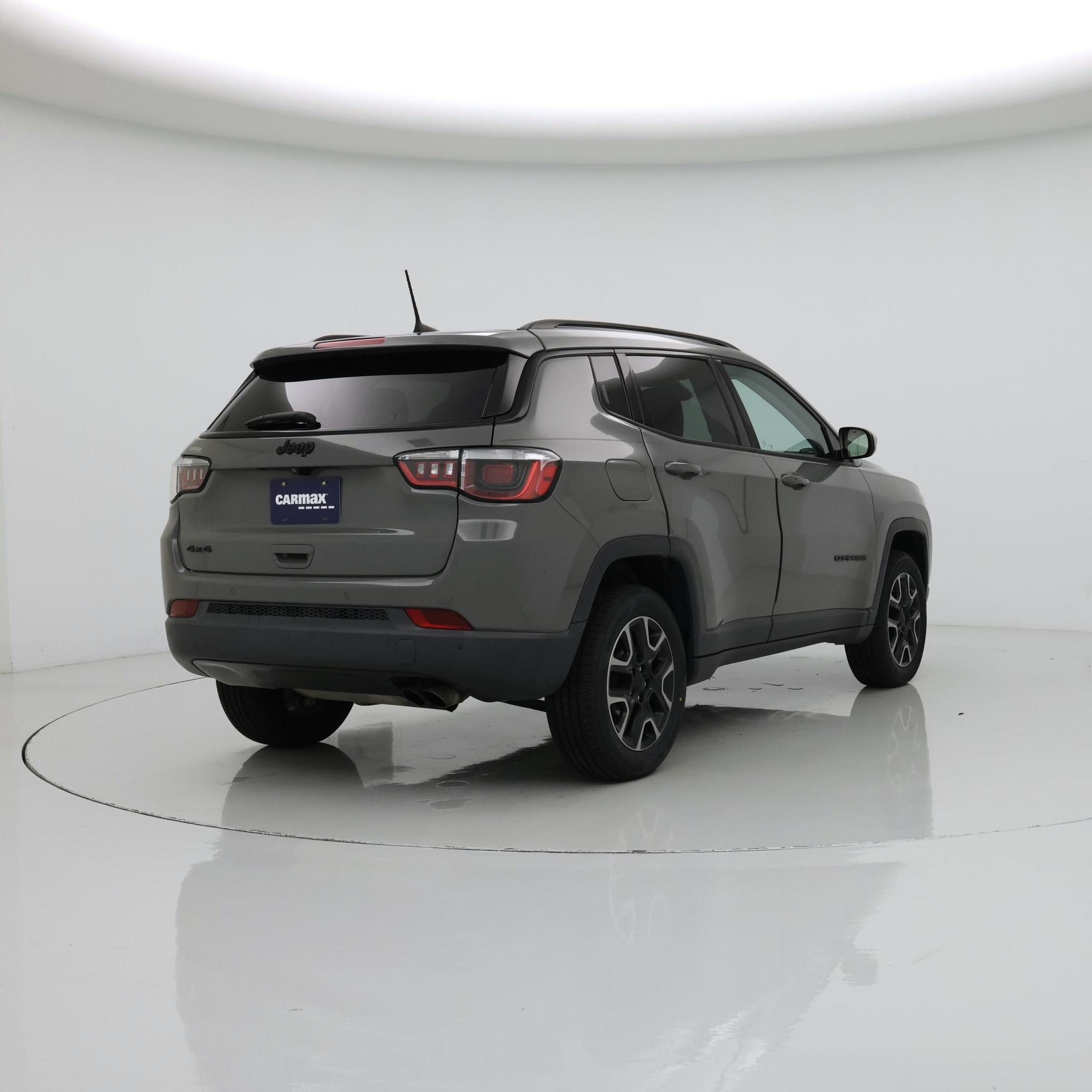 Thumbnail: 2019 Jeep Compass - 8