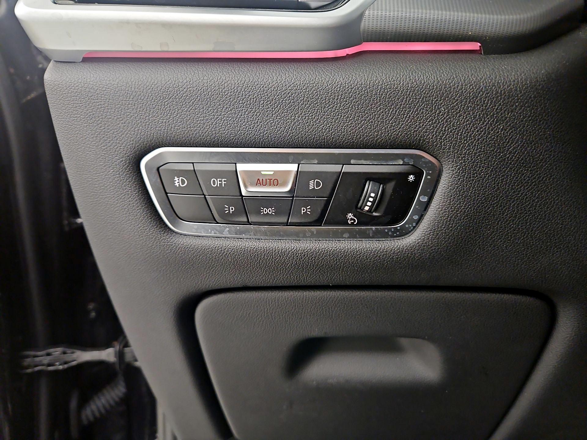 Thumbnail: 2021 BMW X5 - 13