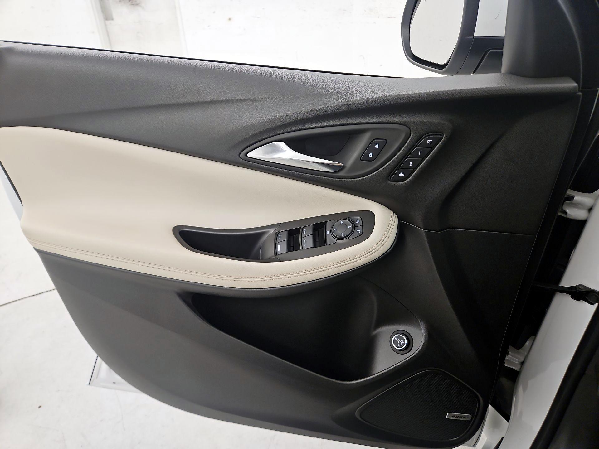 Thumbnail: 2024 Buick Encore GX - 12