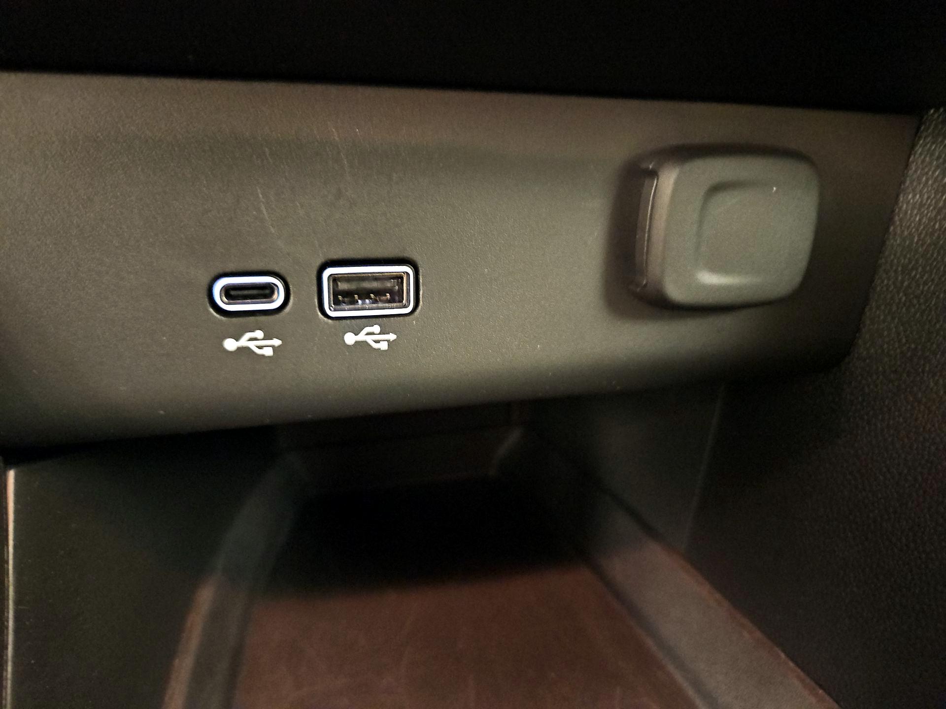 Thumbnail: 2024 Buick Encore GX - 18