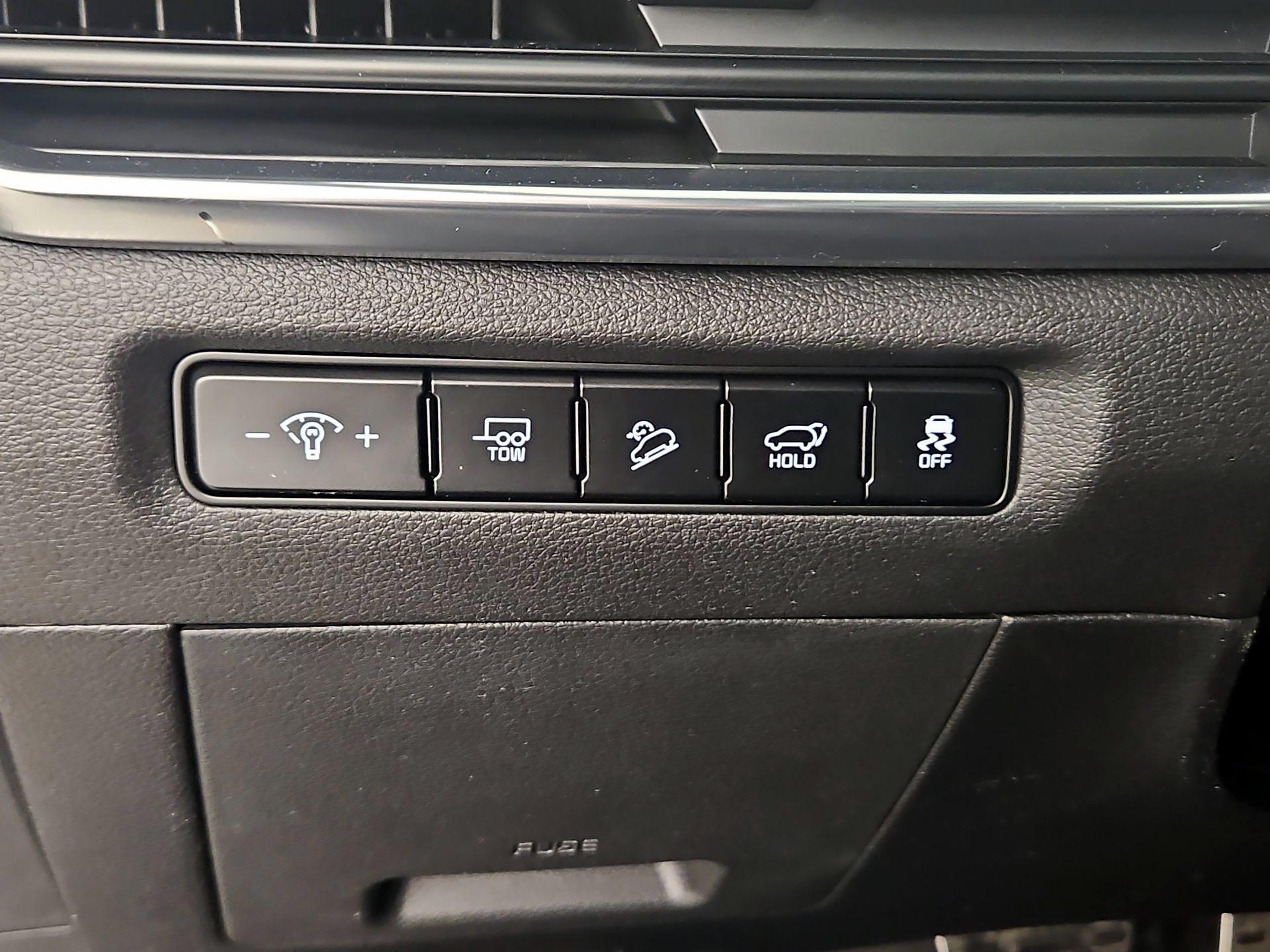 Thumbnail: 2023 Kia Telluride - 13