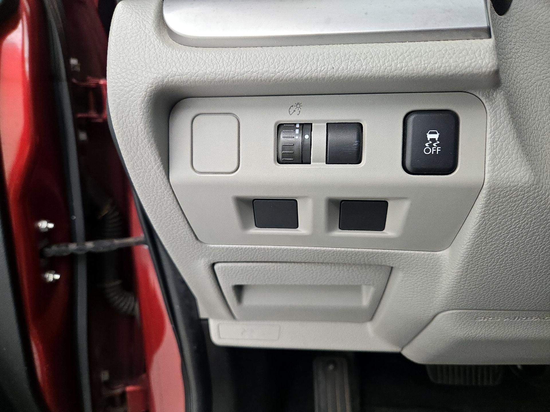 Thumbnail: 2014 Subaru Forester - 13