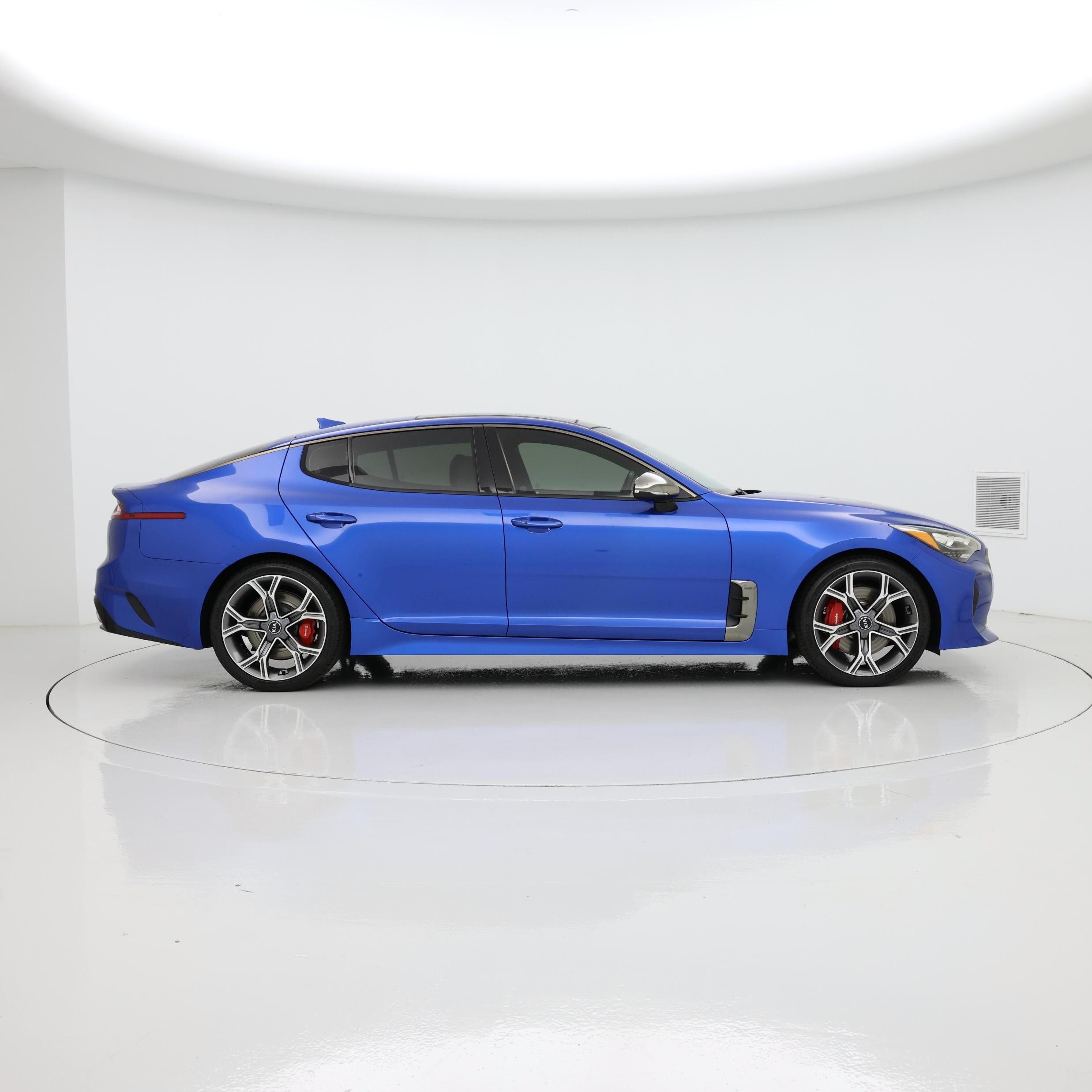 Thumbnail: 2018 Kia Stinger - 7