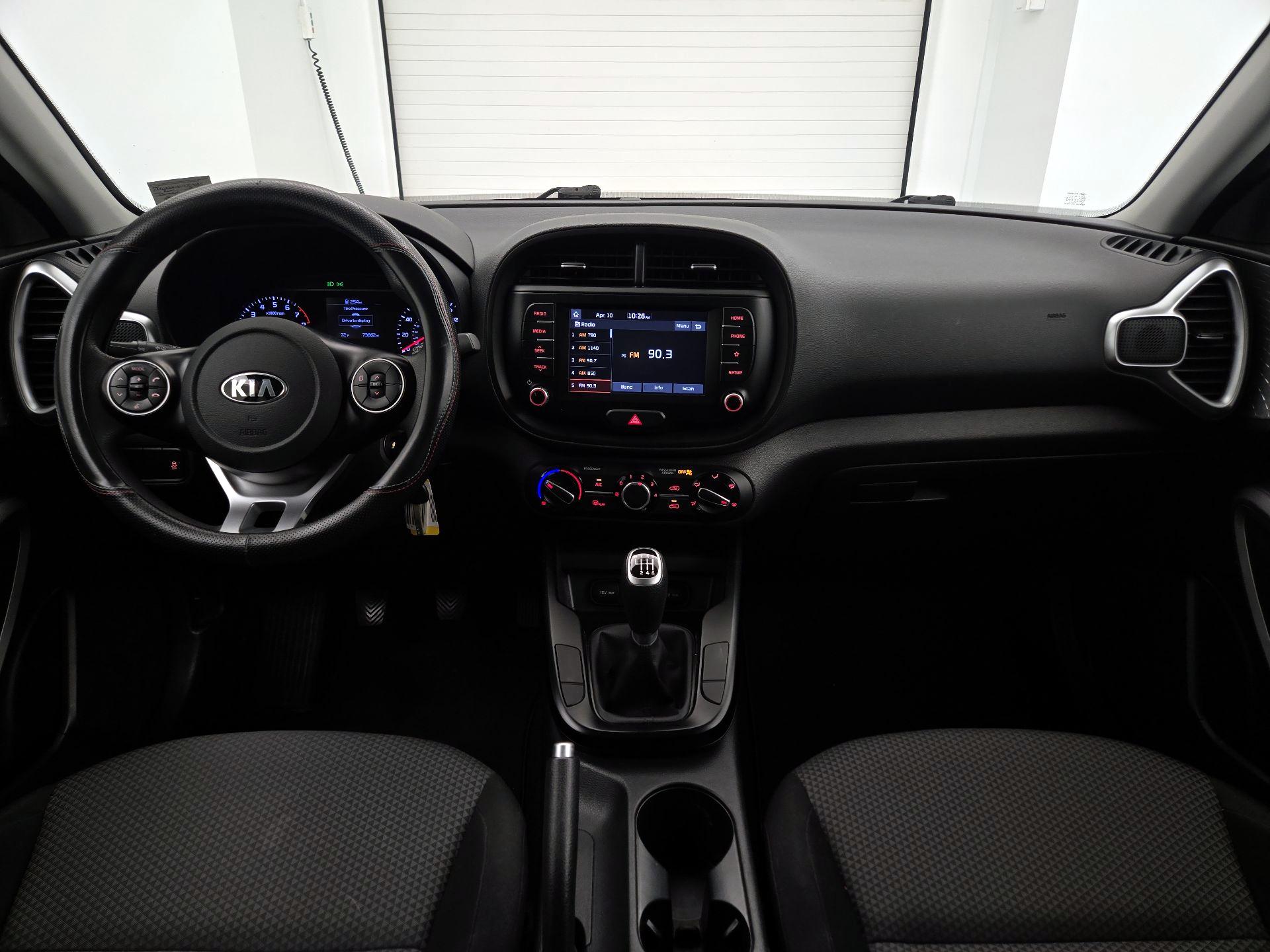Thumbnail: 2020 Kia Soul - 9
