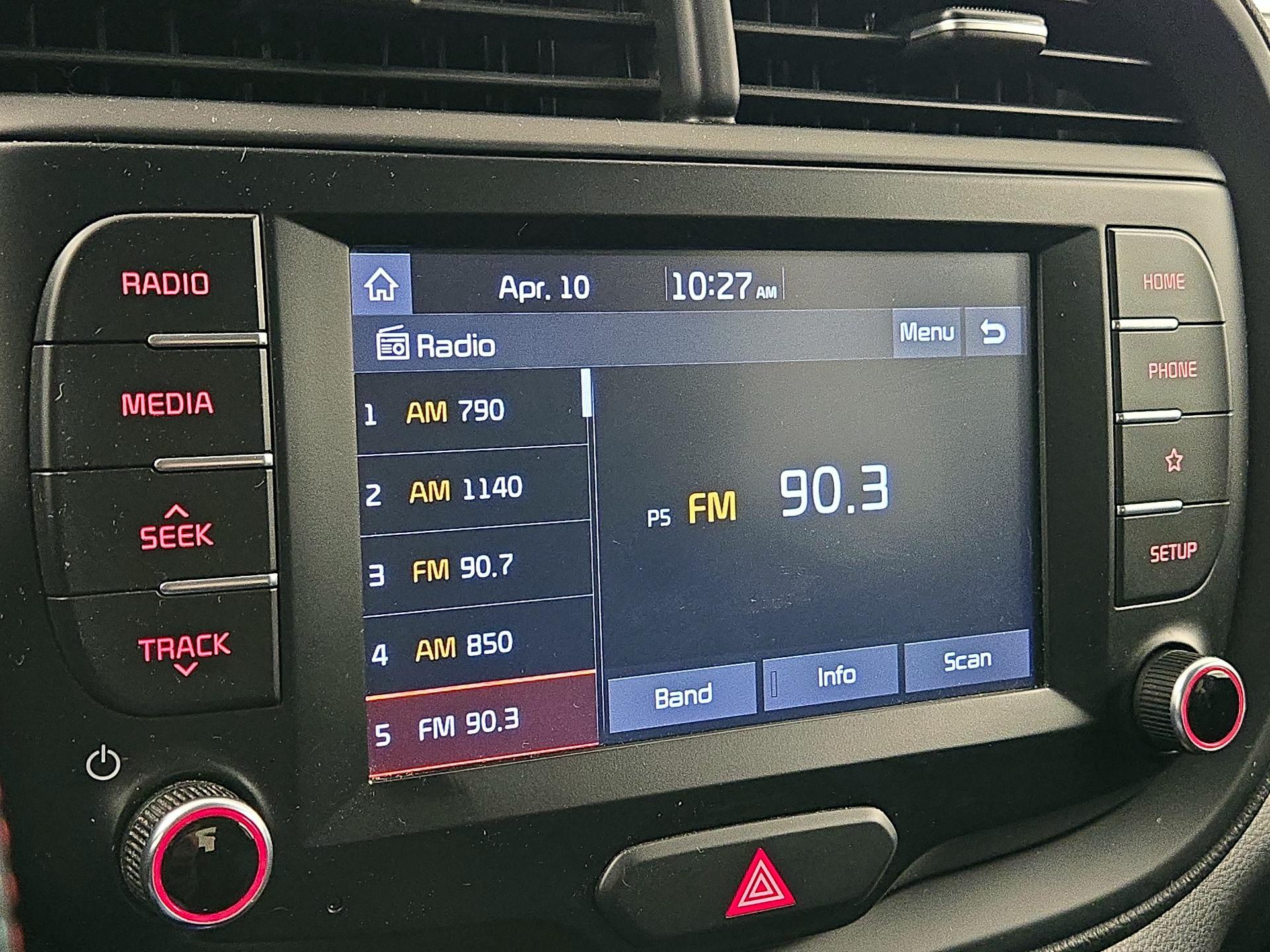 Thumbnail: 2020 Kia Soul - 15