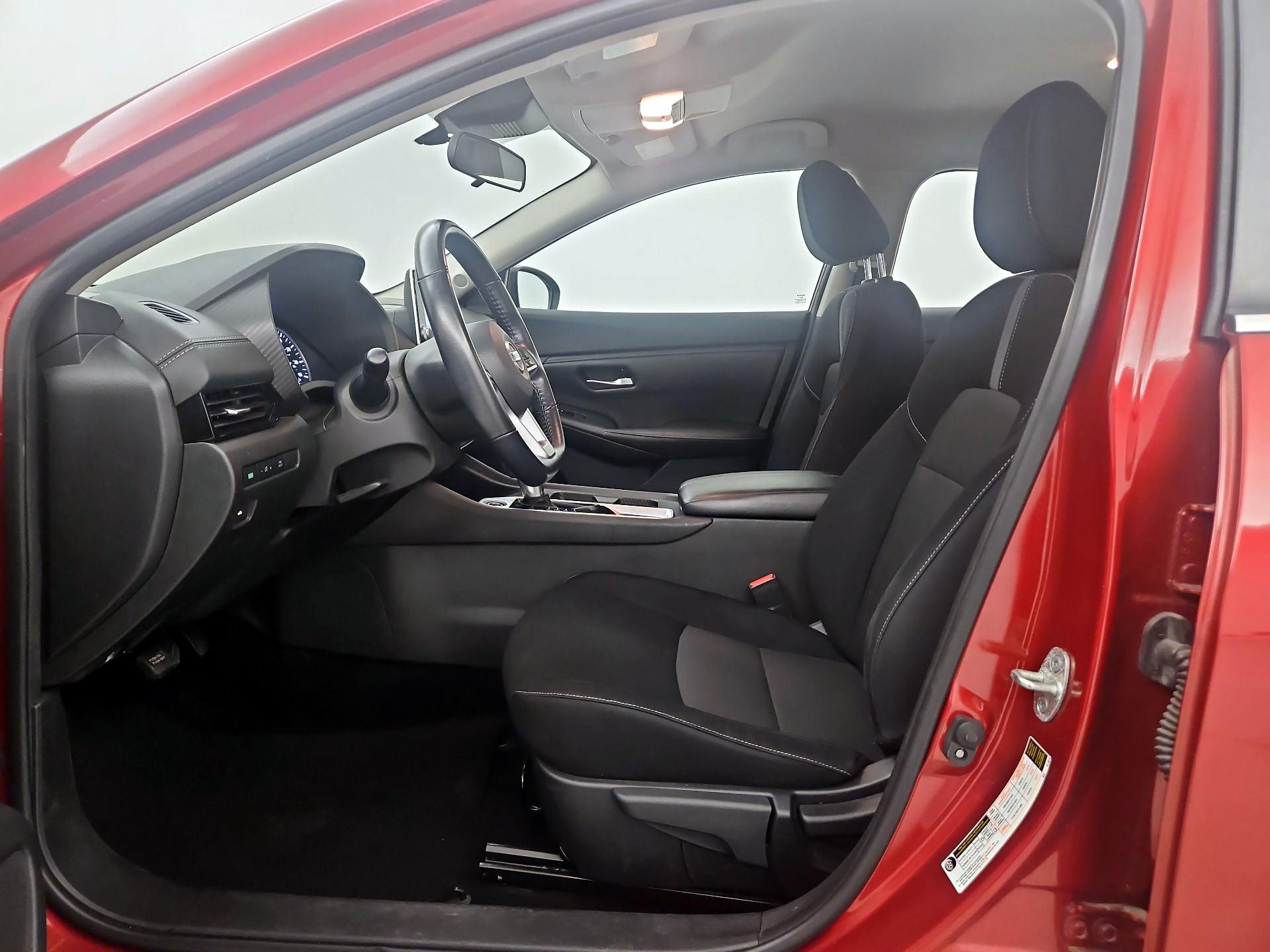 Thumbnail: 2021 Nissan Sentra - 11