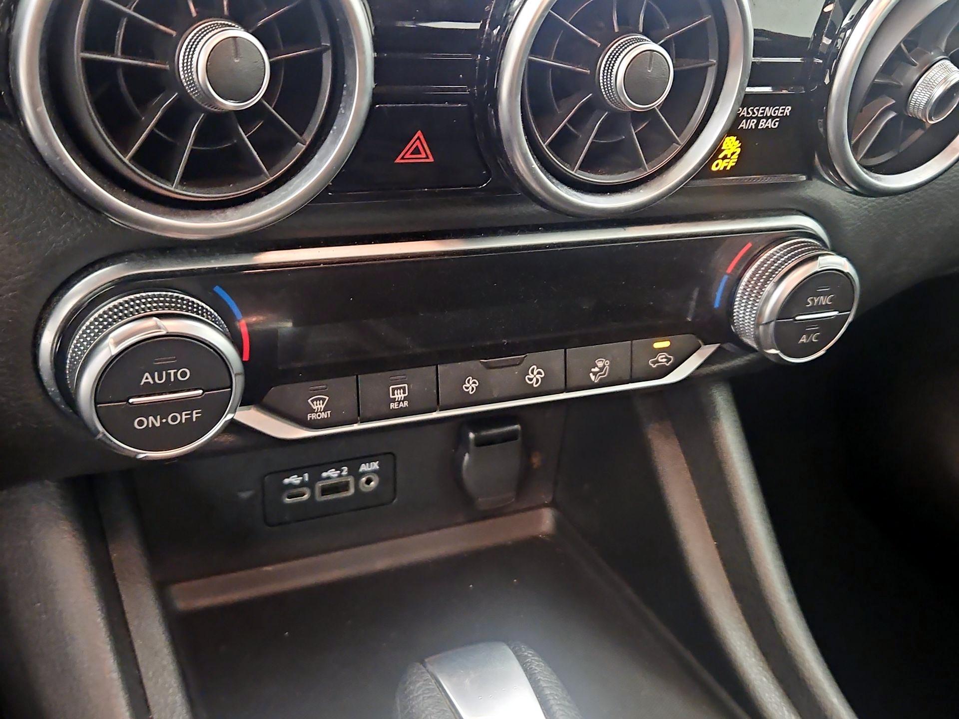 Thumbnail: 2021 Nissan Sentra - 16