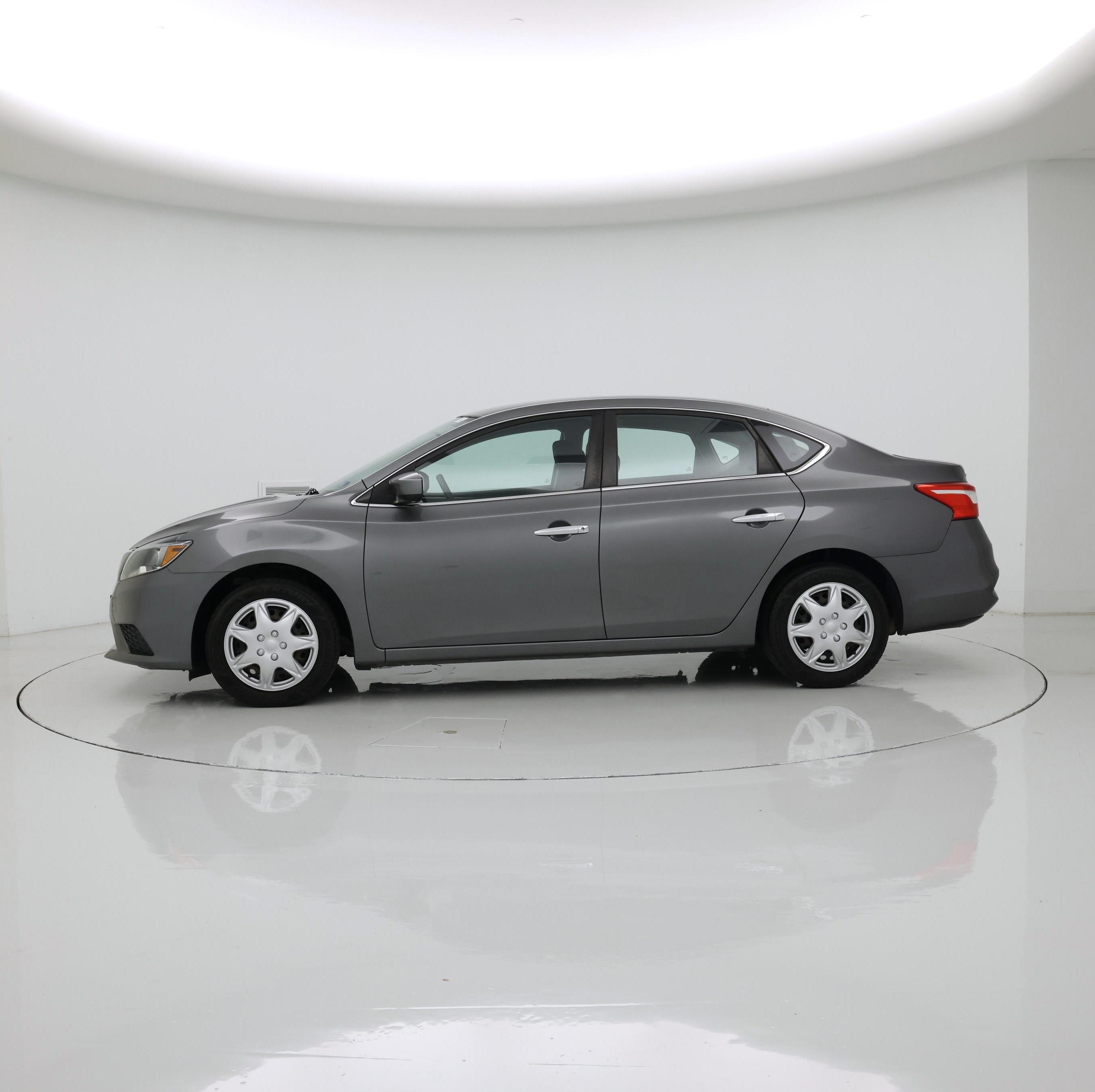 Thumbnail: 2019 Nissan Sentra - 3