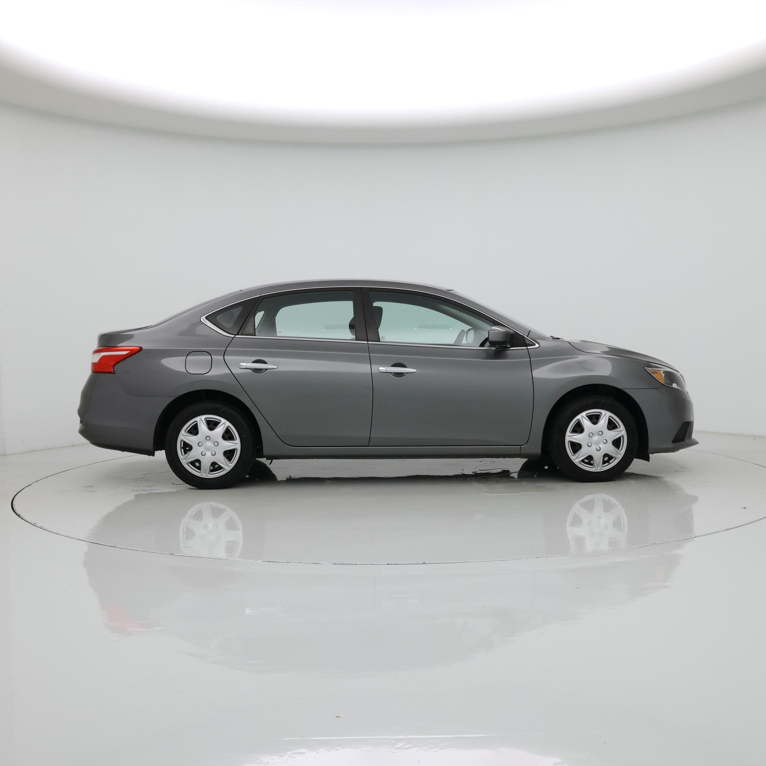 Thumbnail: 2019 Nissan Sentra - 7