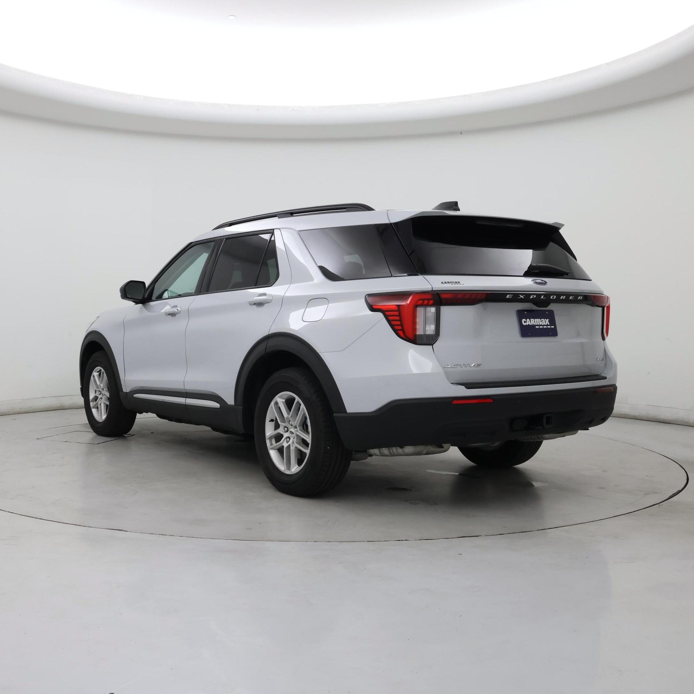 Thumbnail: 2025 Ford Explorer - 2