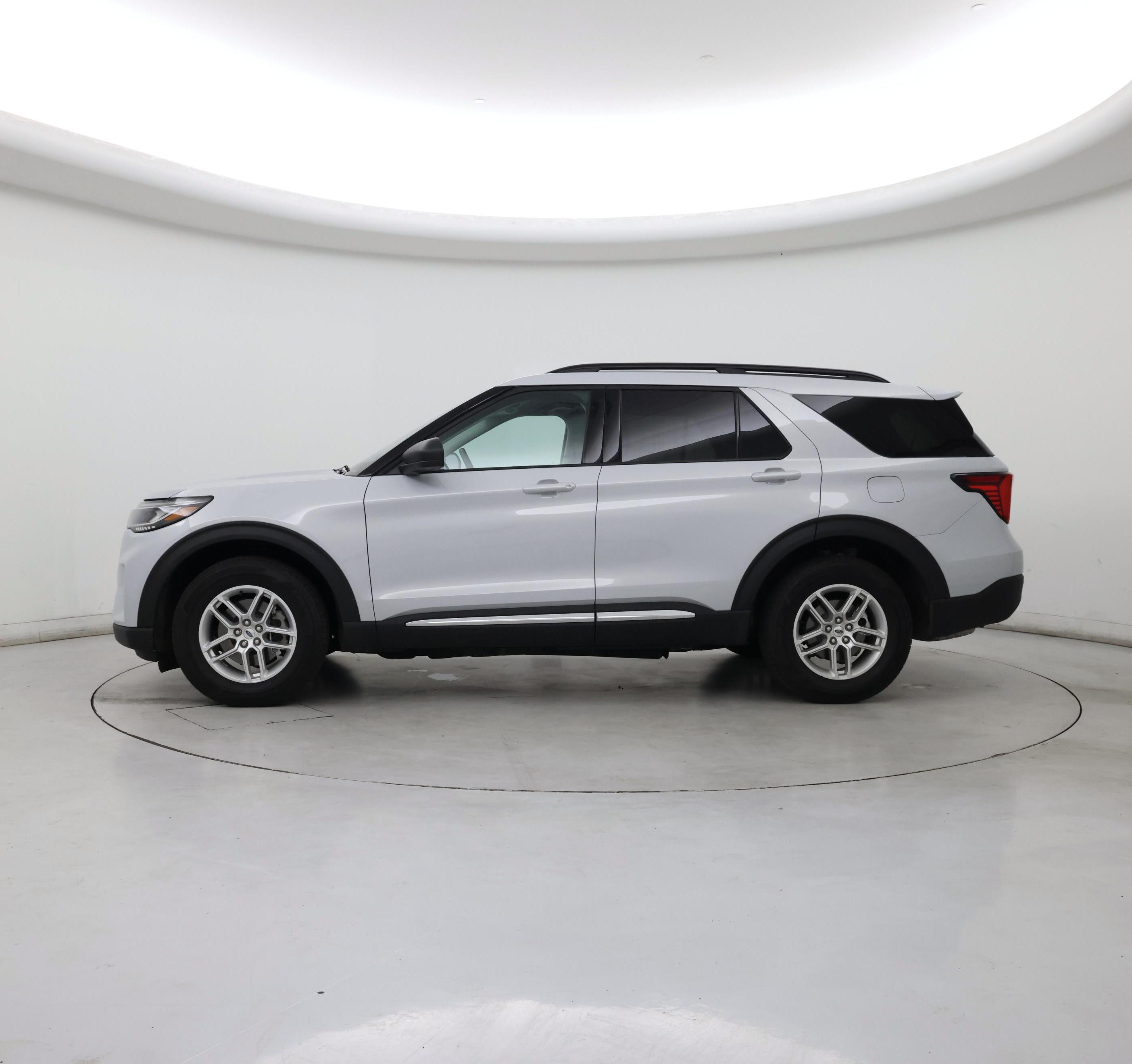 Thumbnail: 2025 Ford Explorer - 3