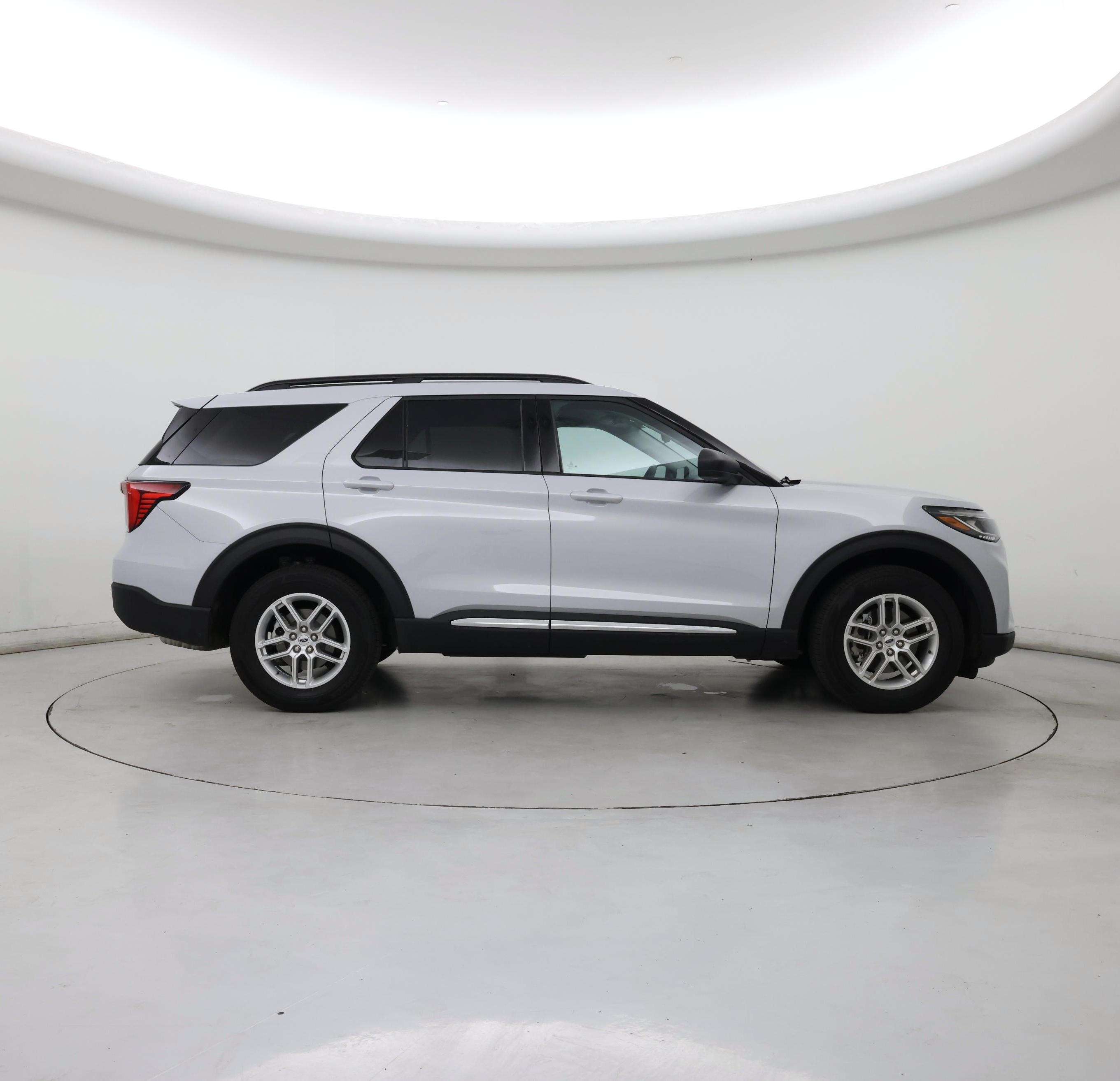 Thumbnail: 2025 Ford Explorer - 7