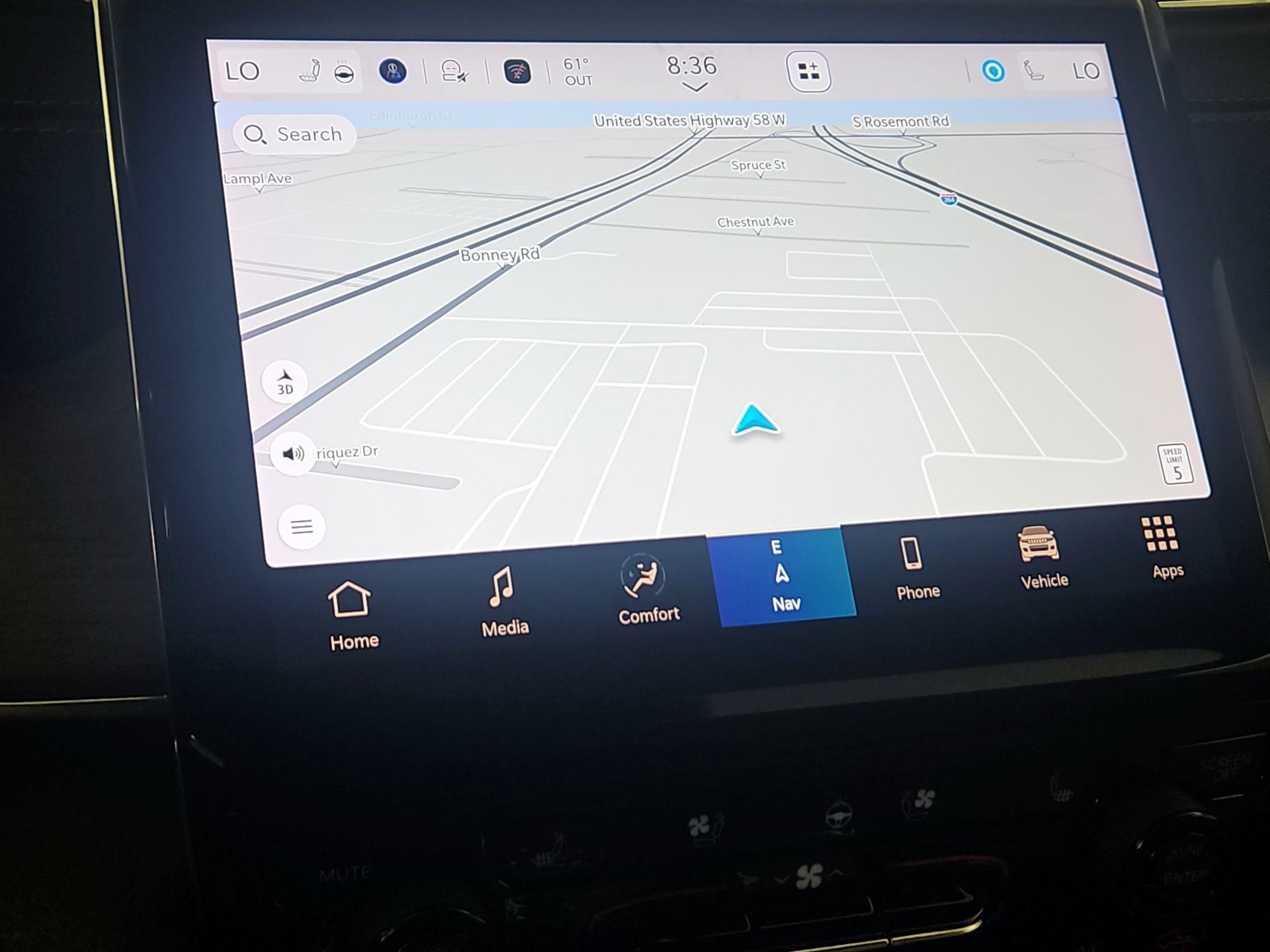 Thumbnail: 2022 Jeep Grand Cherokee - 14