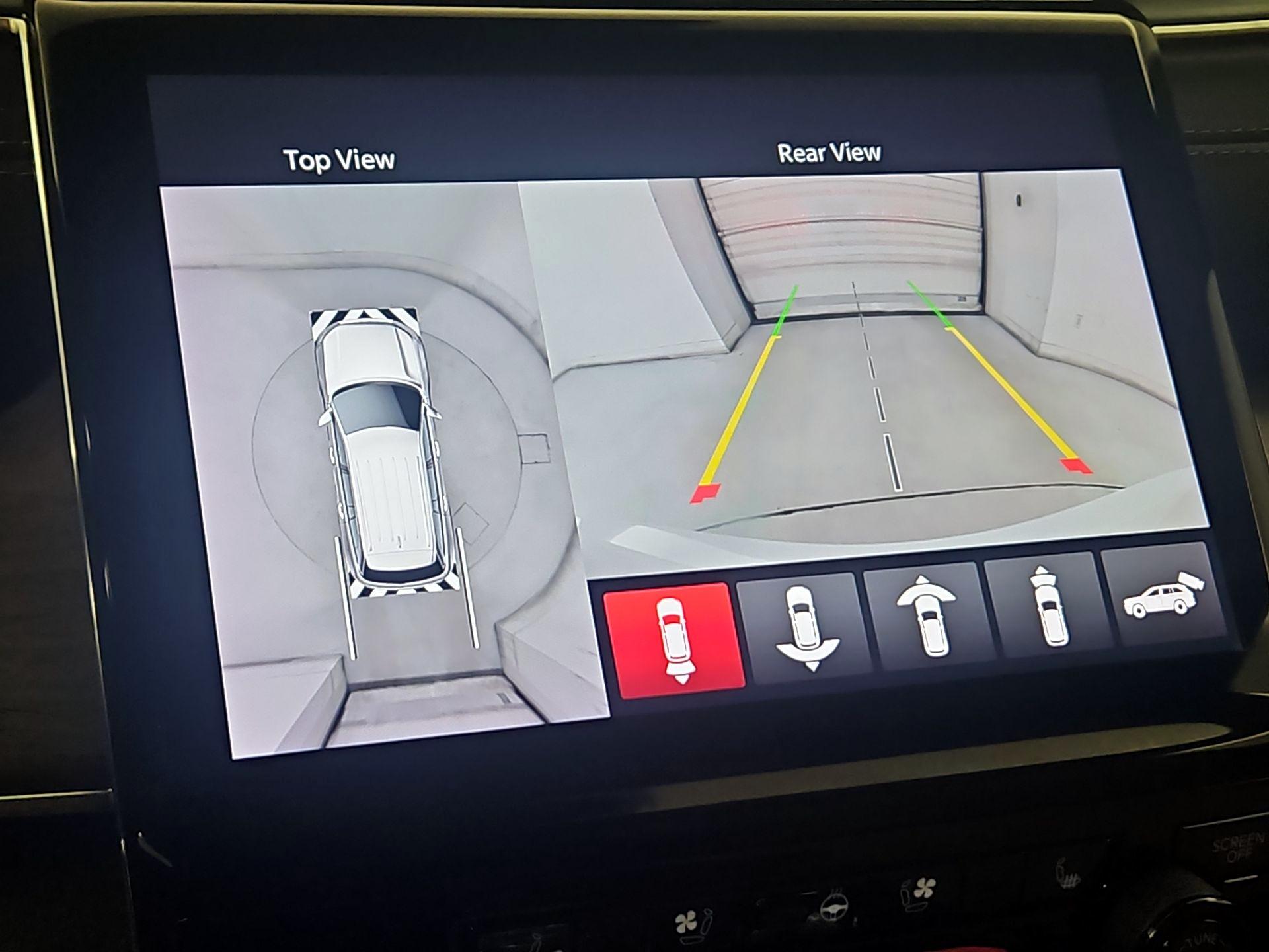 Thumbnail: 2022 Jeep Grand Cherokee - 15