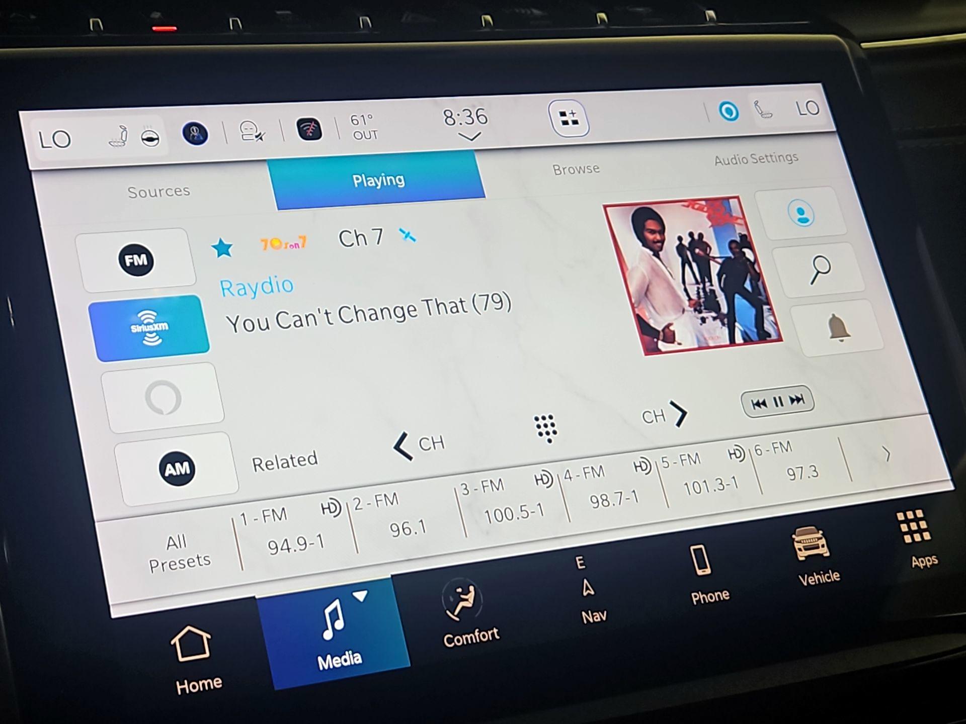 Thumbnail: 2022 Jeep Grand Cherokee - 16