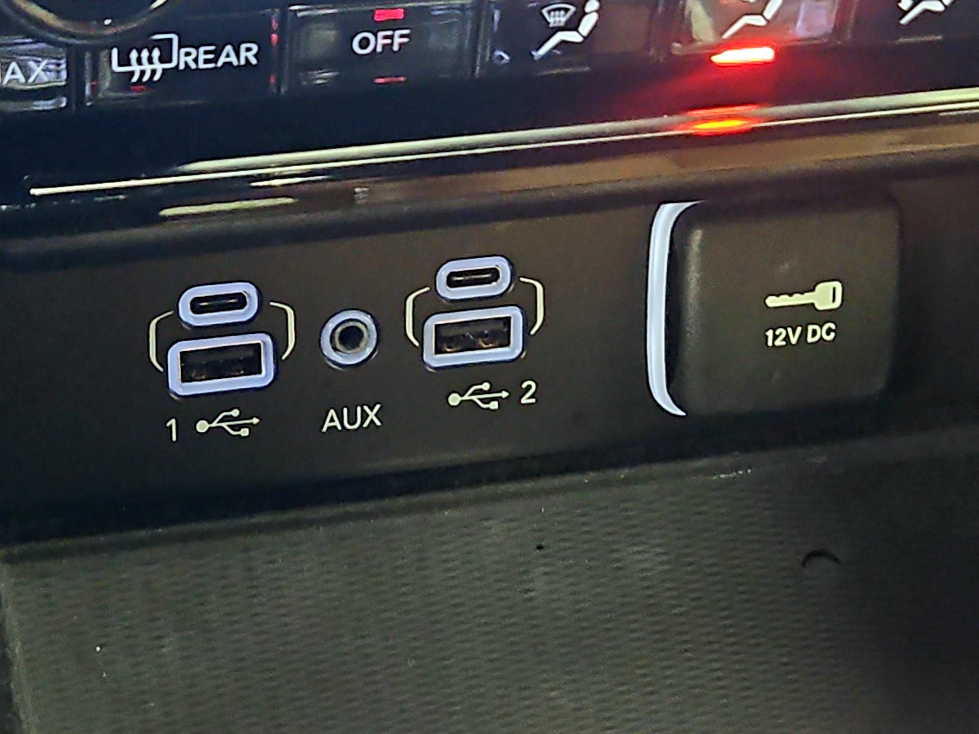 Thumbnail: 2022 Jeep Grand Cherokee - 19