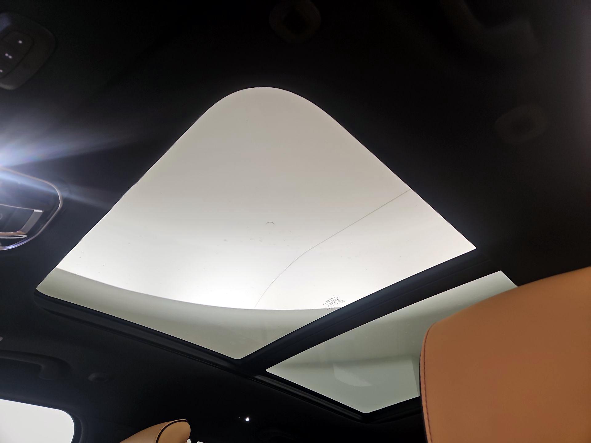 Thumbnail: 2022 Jeep Grand Cherokee - 20