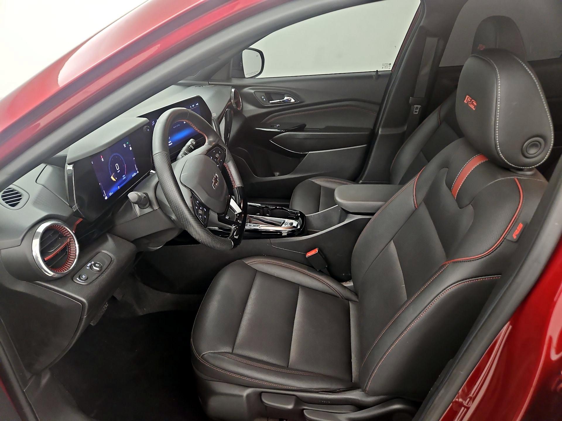 Thumbnail: 2025 Chevrolet Trax - 11