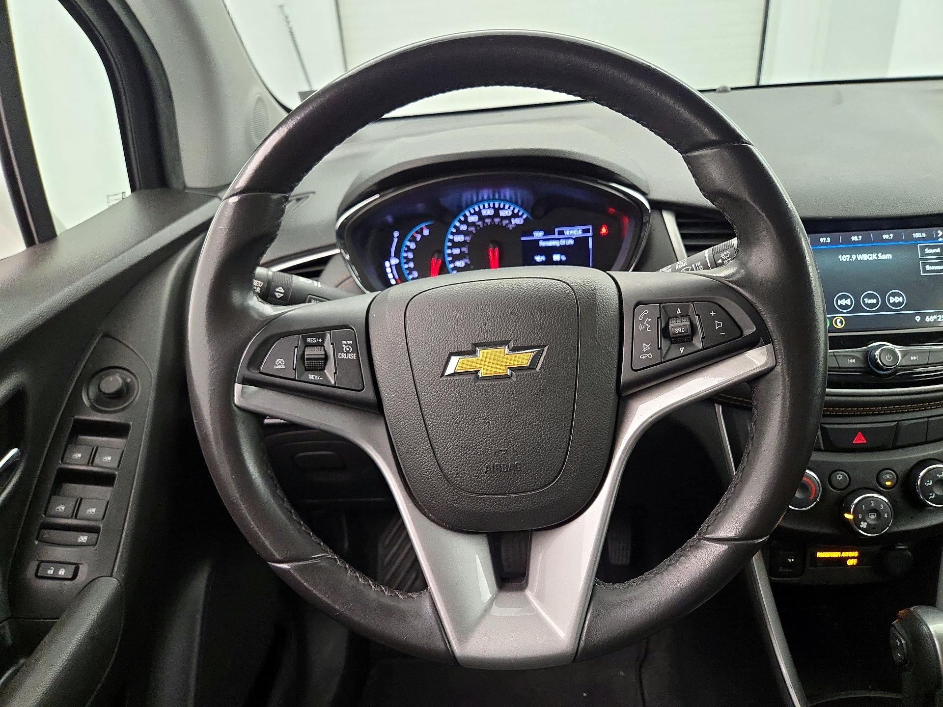 Thumbnail: 2019 Chevrolet Trax - 10