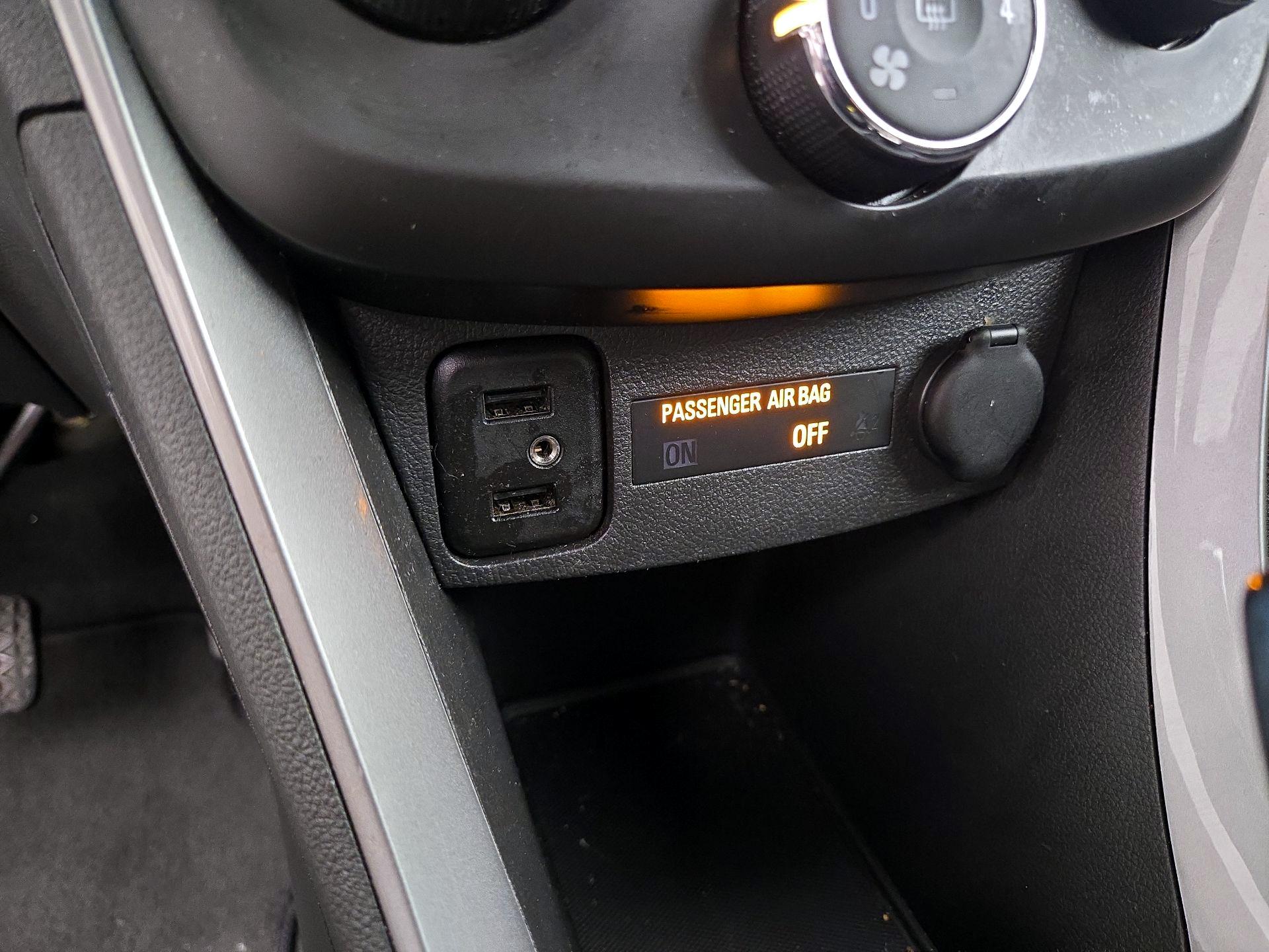 Thumbnail: 2019 Chevrolet Trax - 18