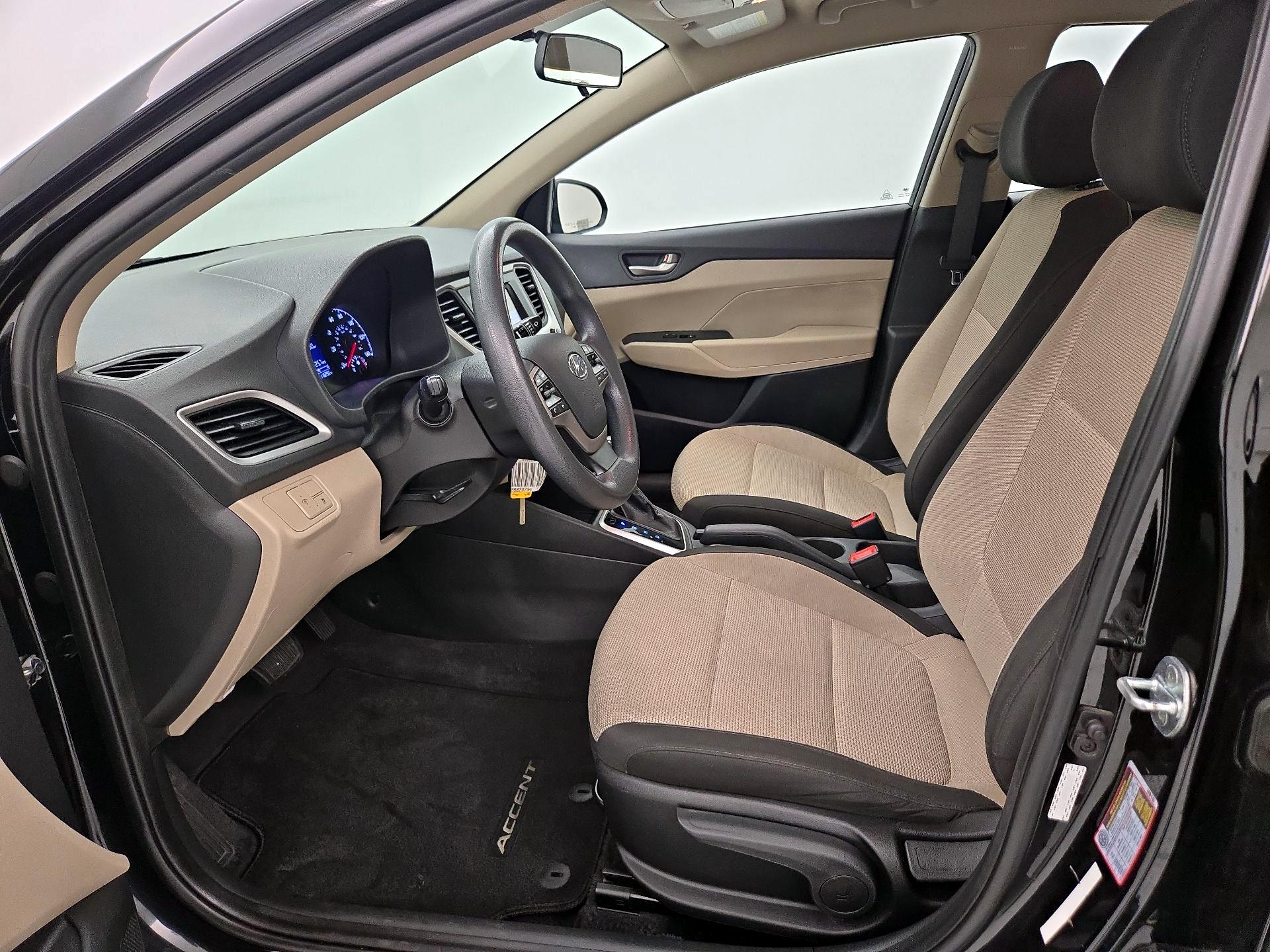 Thumbnail: 2022 Hyundai Accent - 11